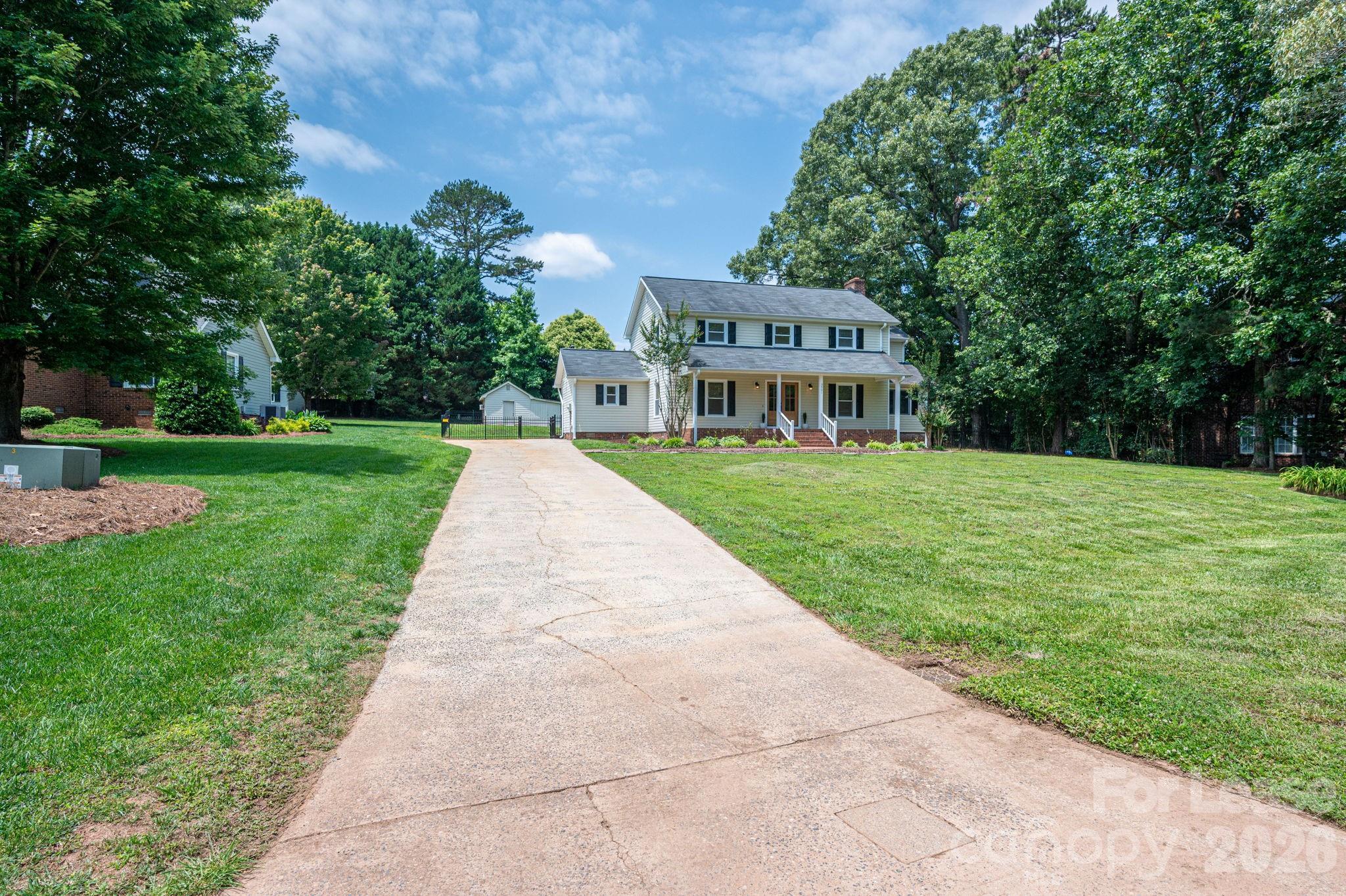 main property photo 7