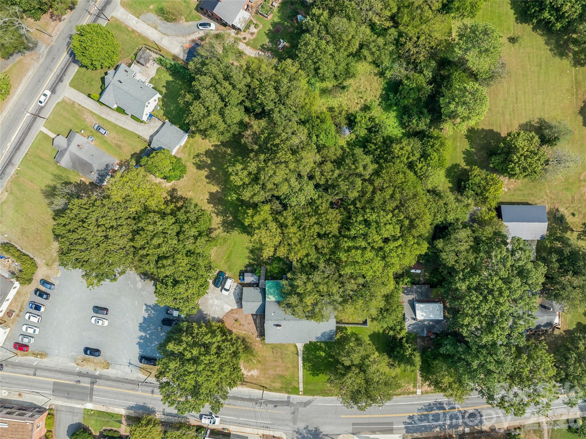 main property photo 42