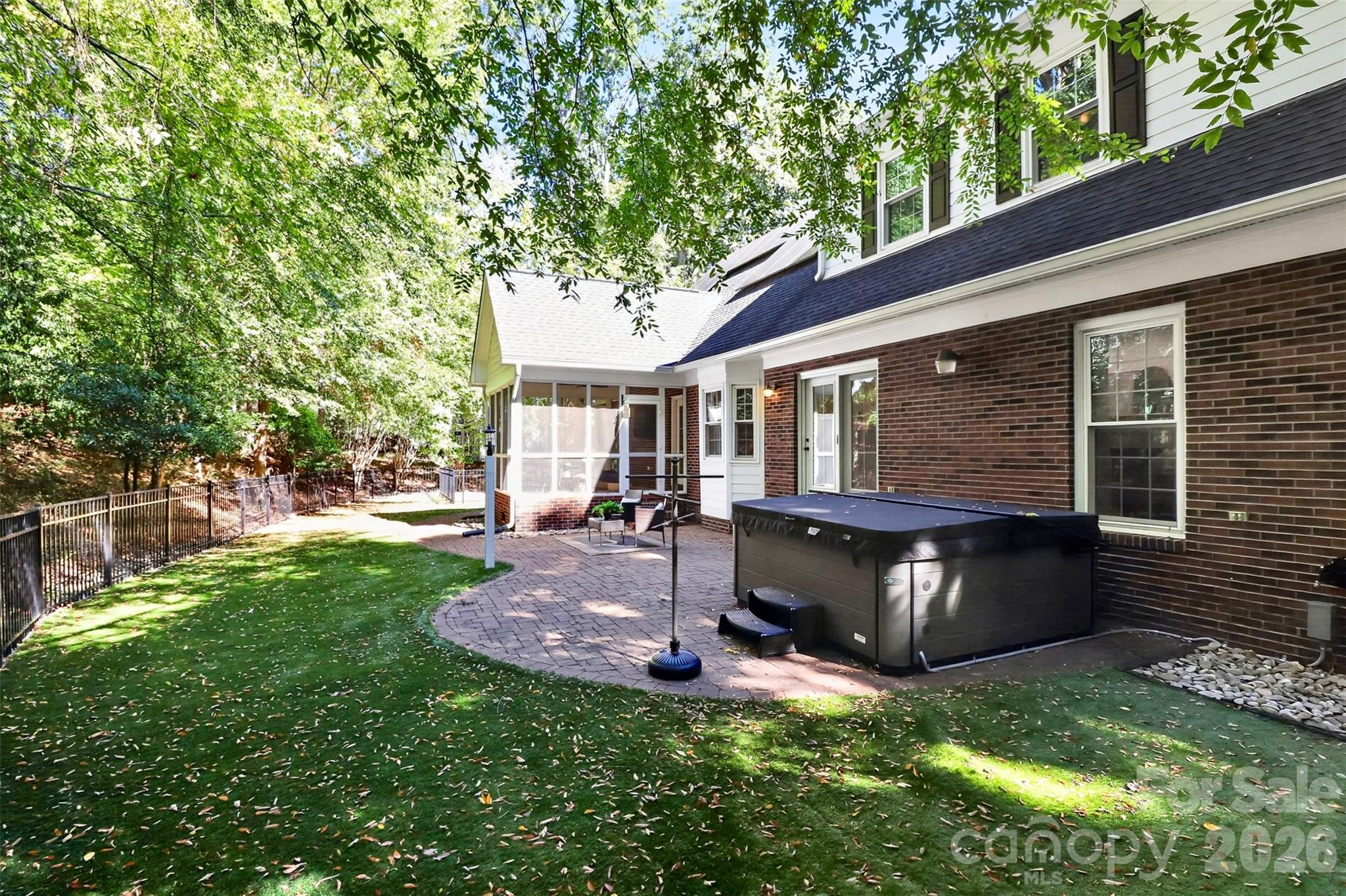 main property photo 38