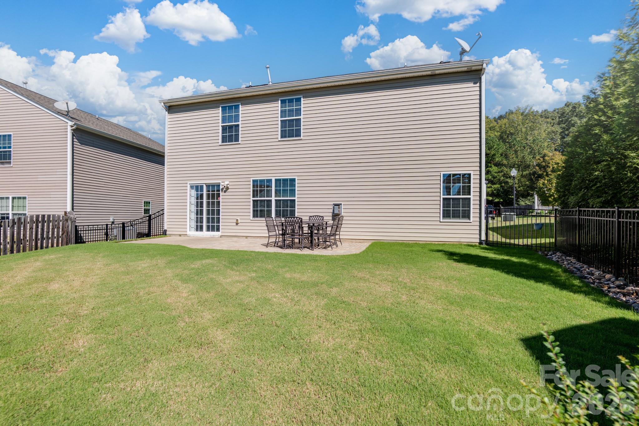 main property photo 44