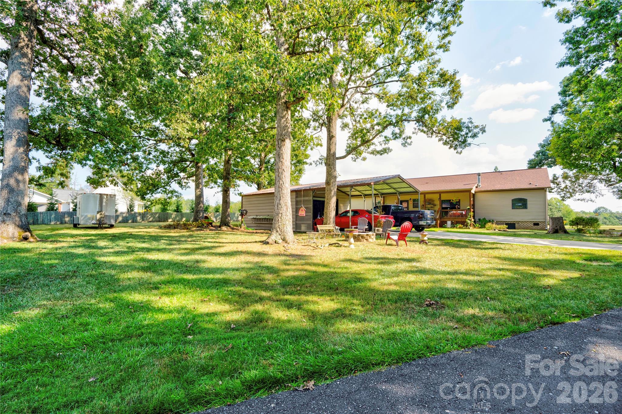 main property photo 34