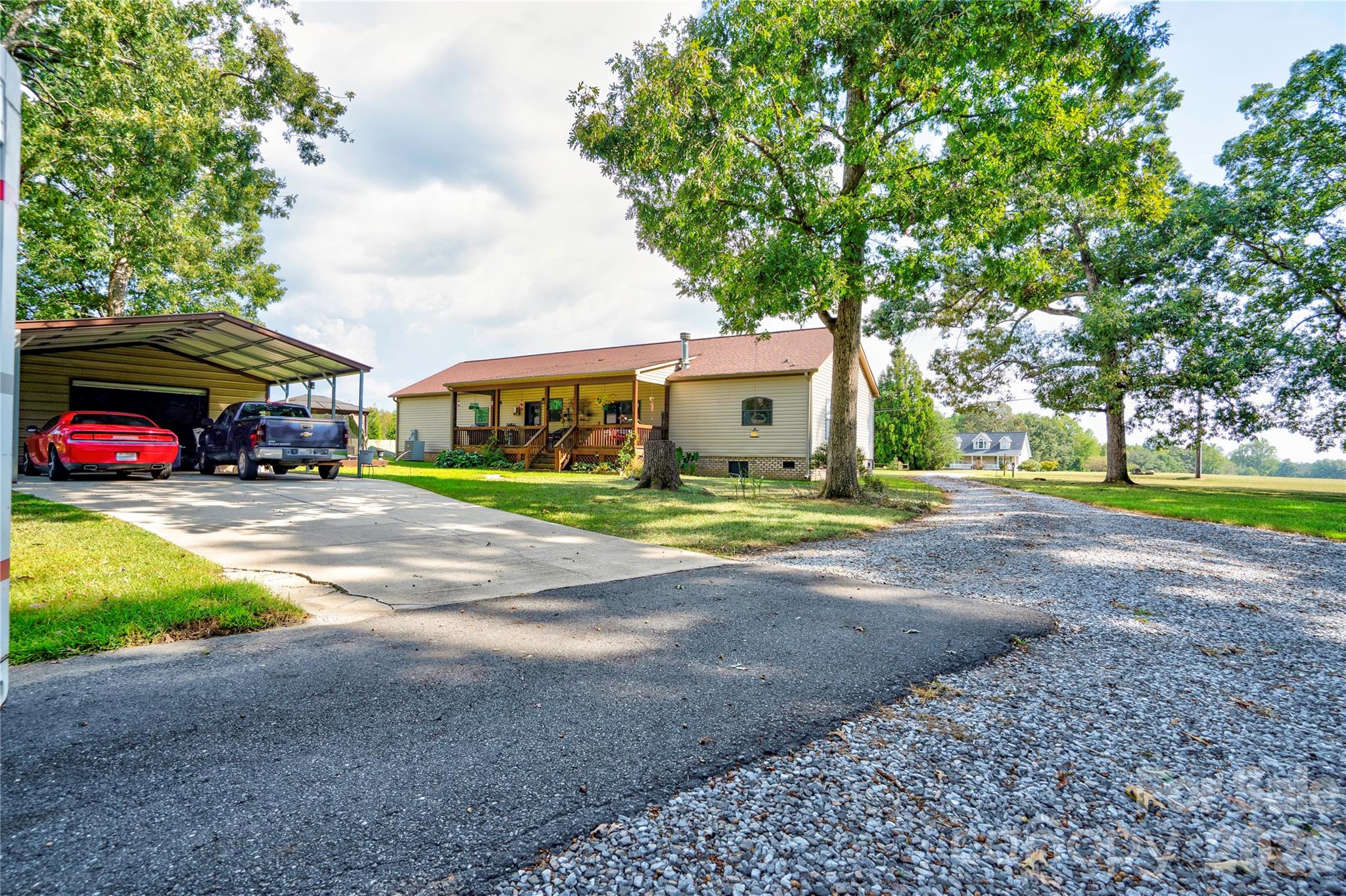 main property photo 35