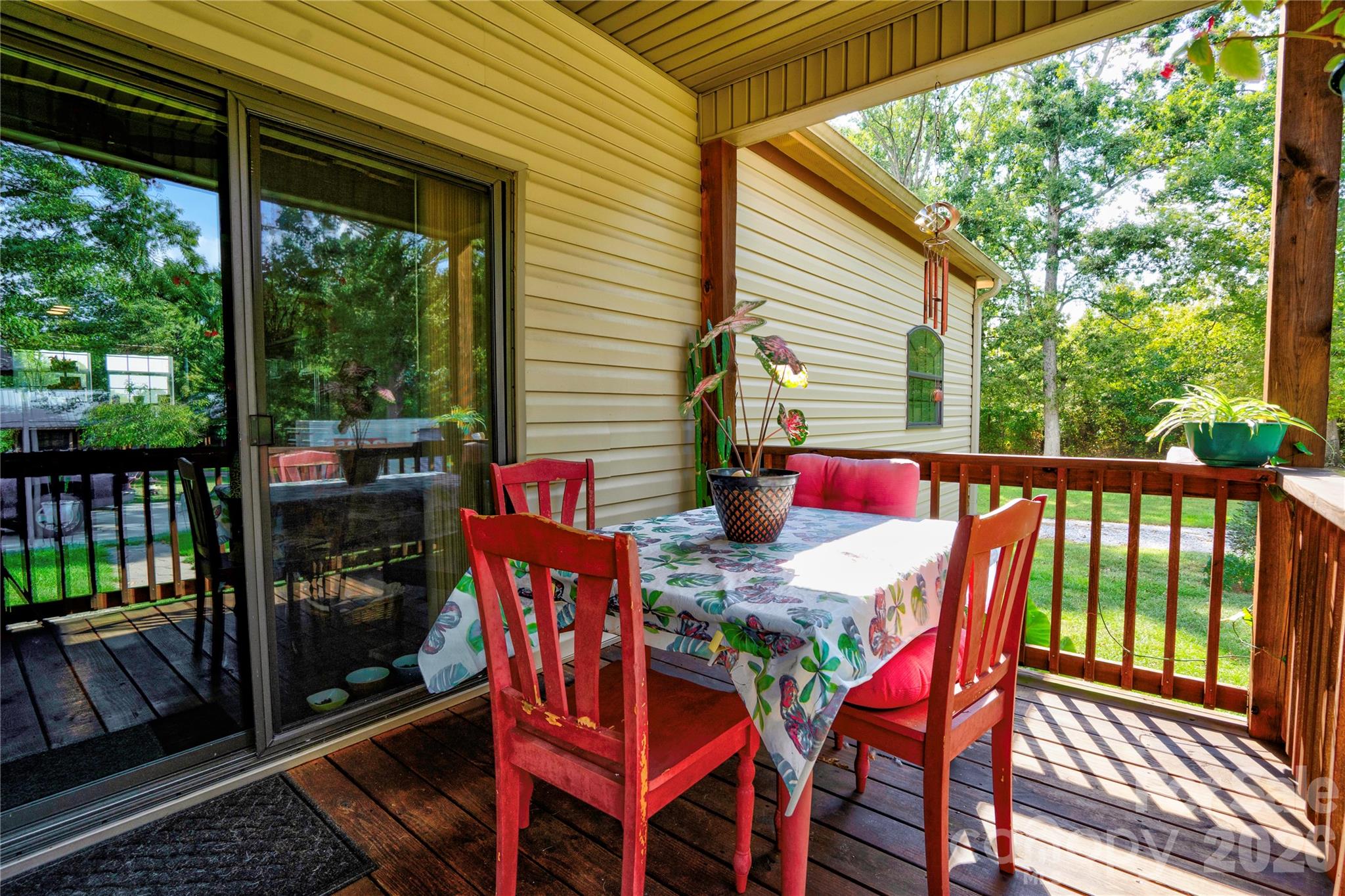 main property photo 37