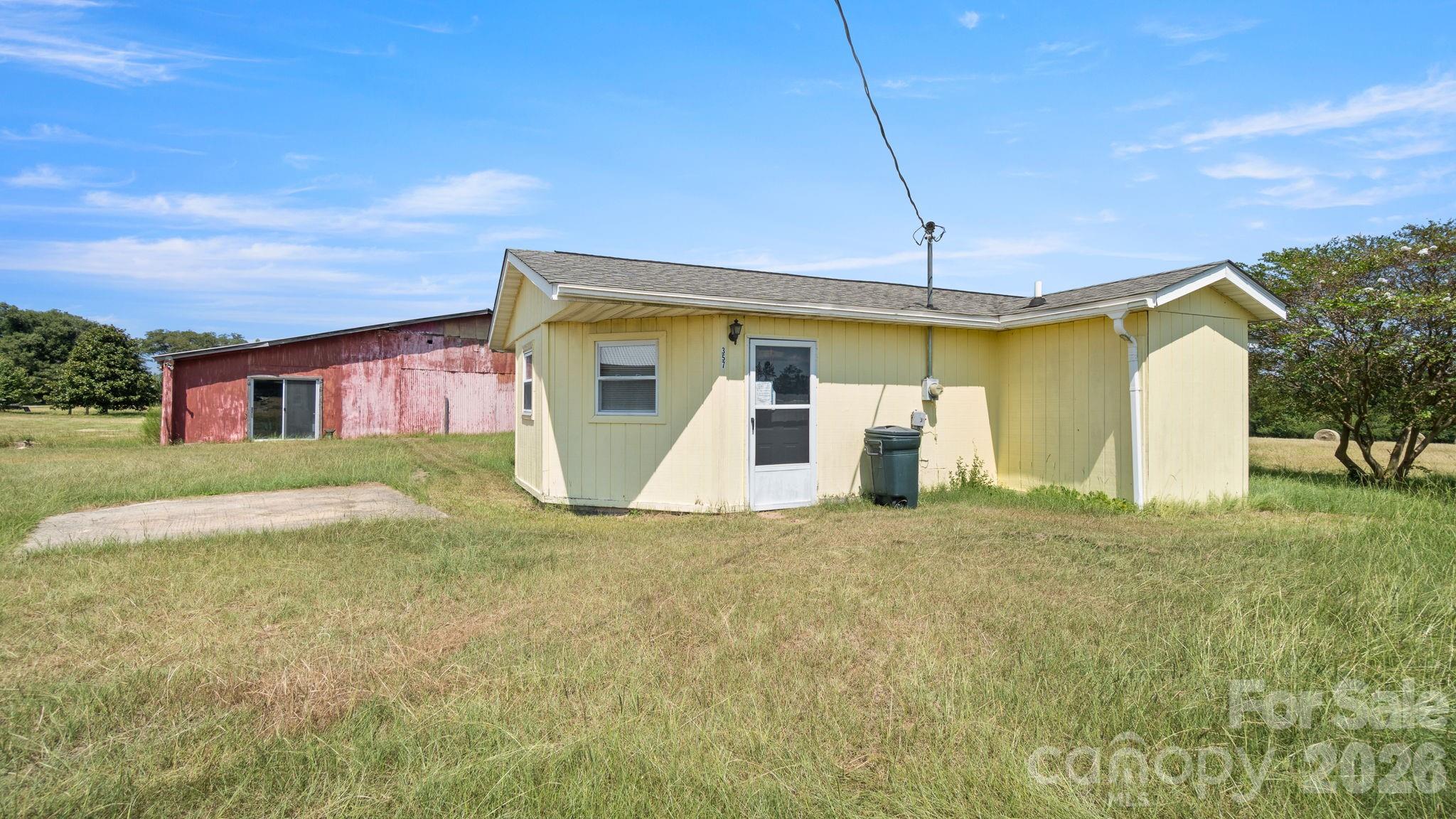 main property photo 26