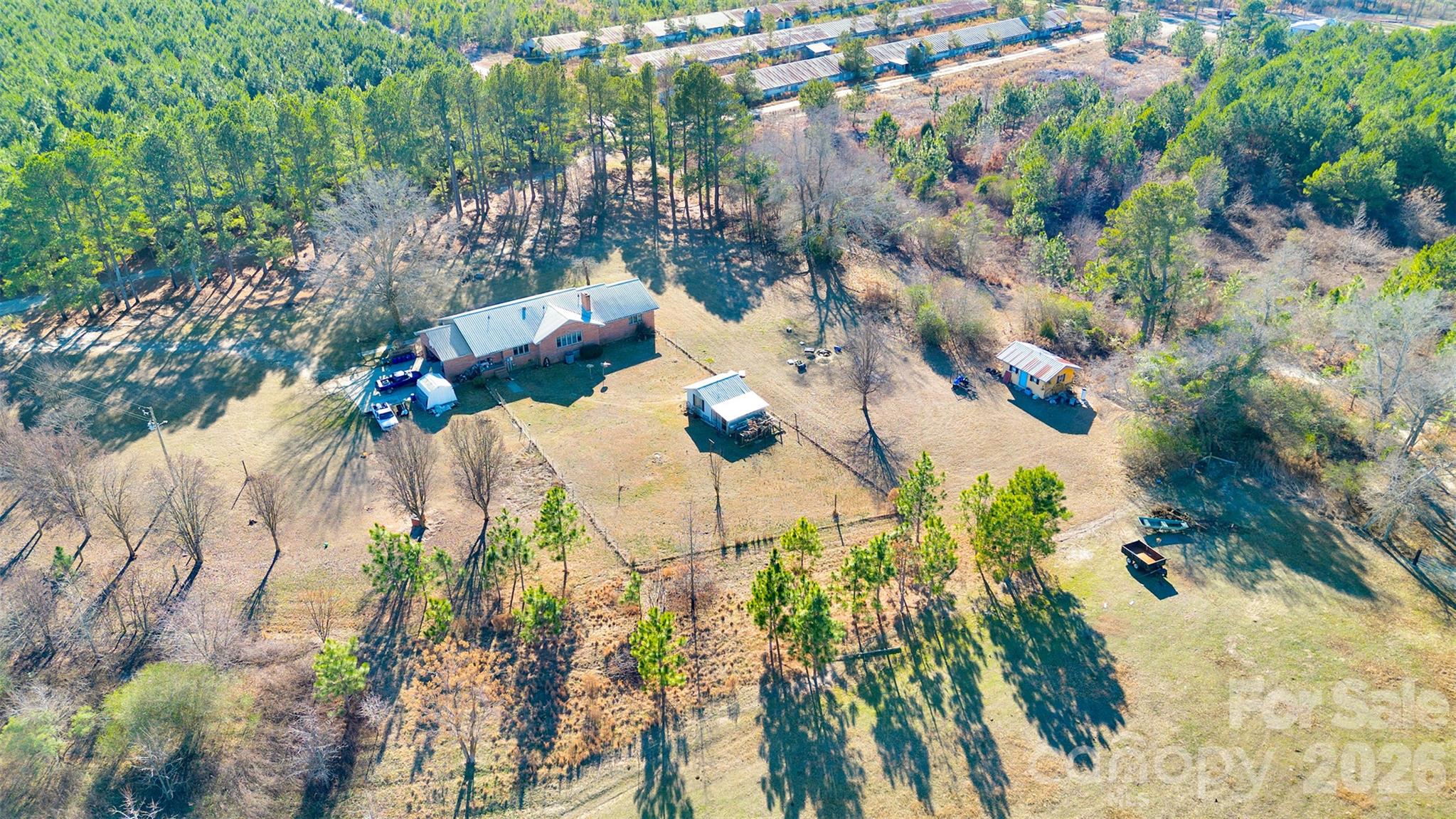 main property photo 27