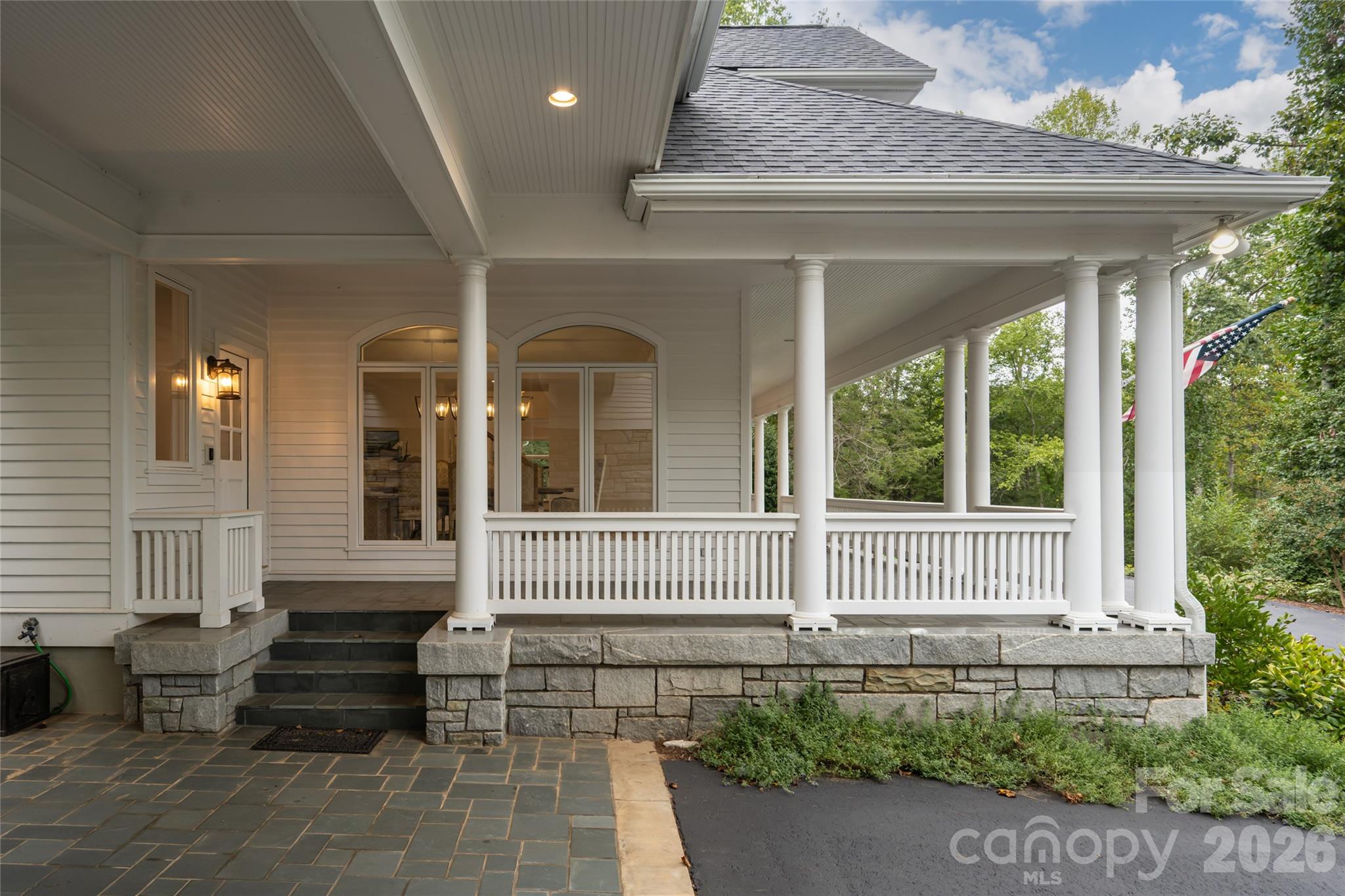 main property photo 45