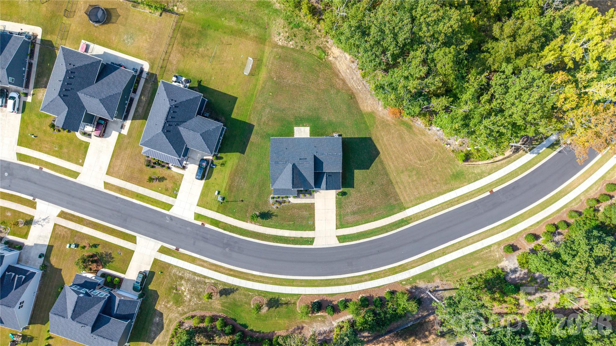 main property photo 37
