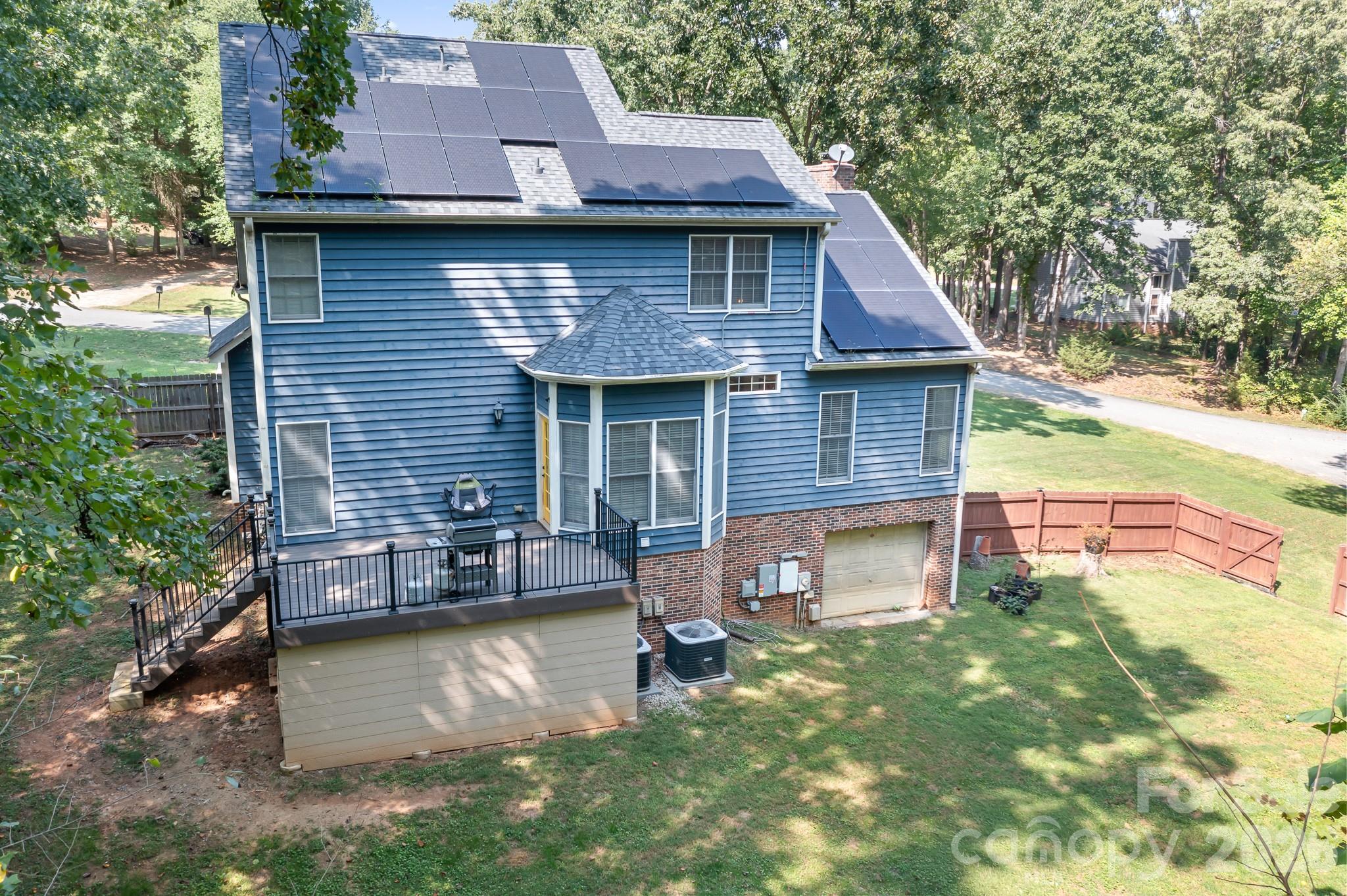 main property photo 27