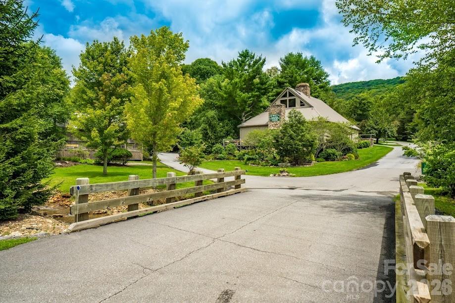 main property photo 29