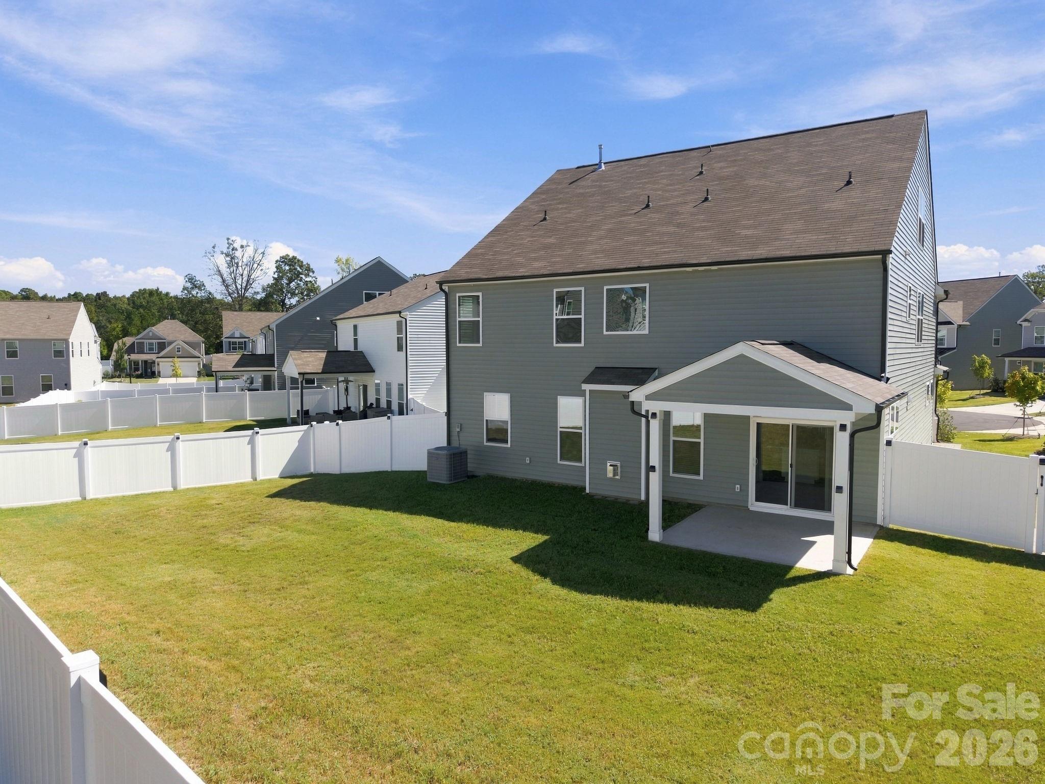 main property photo 41
