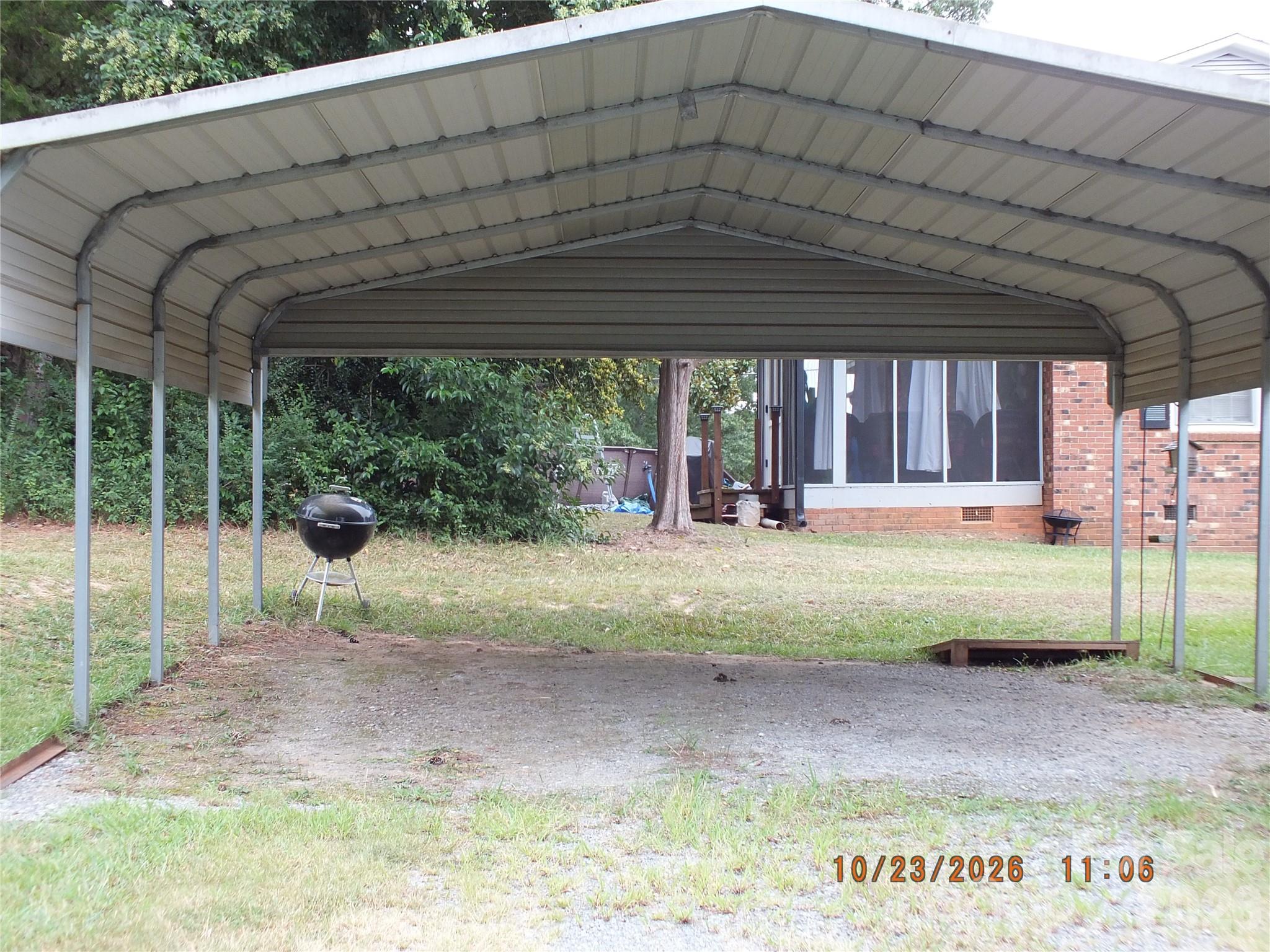 main property photo 14