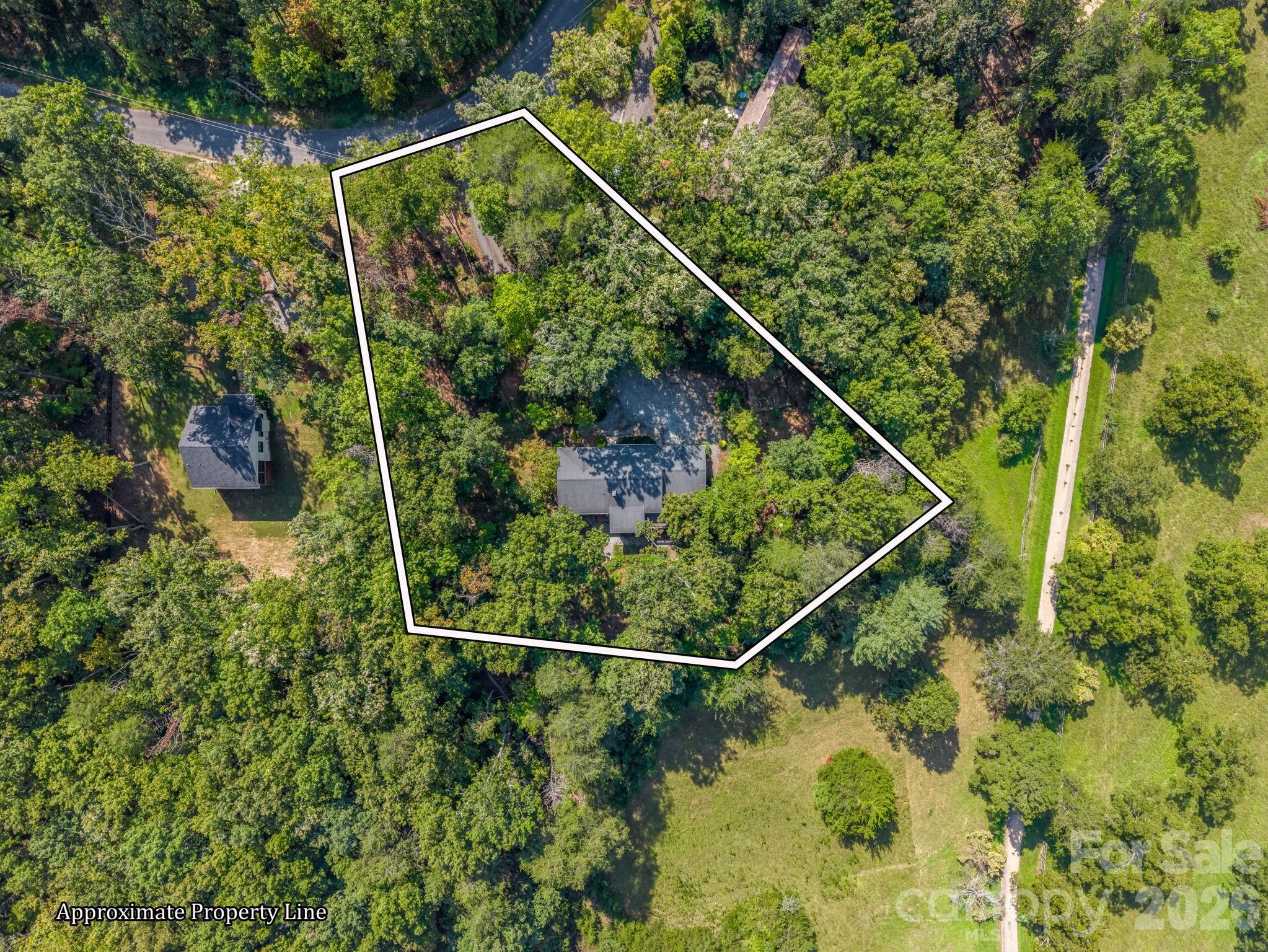 main property photo 39