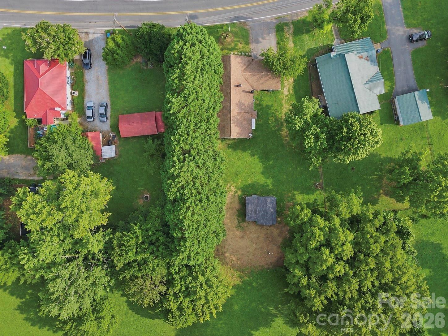 main property photo 30
