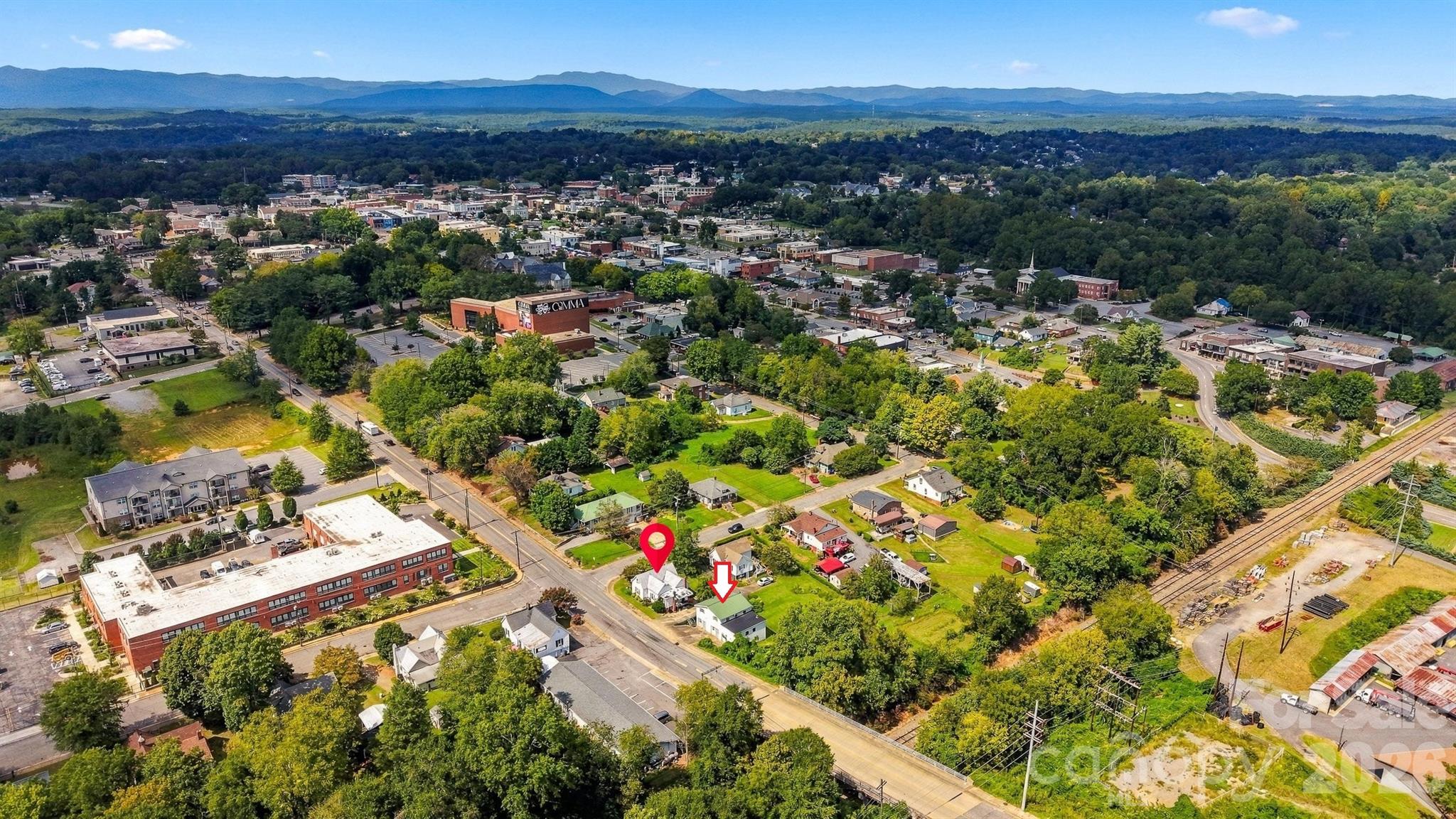 main property photo 31