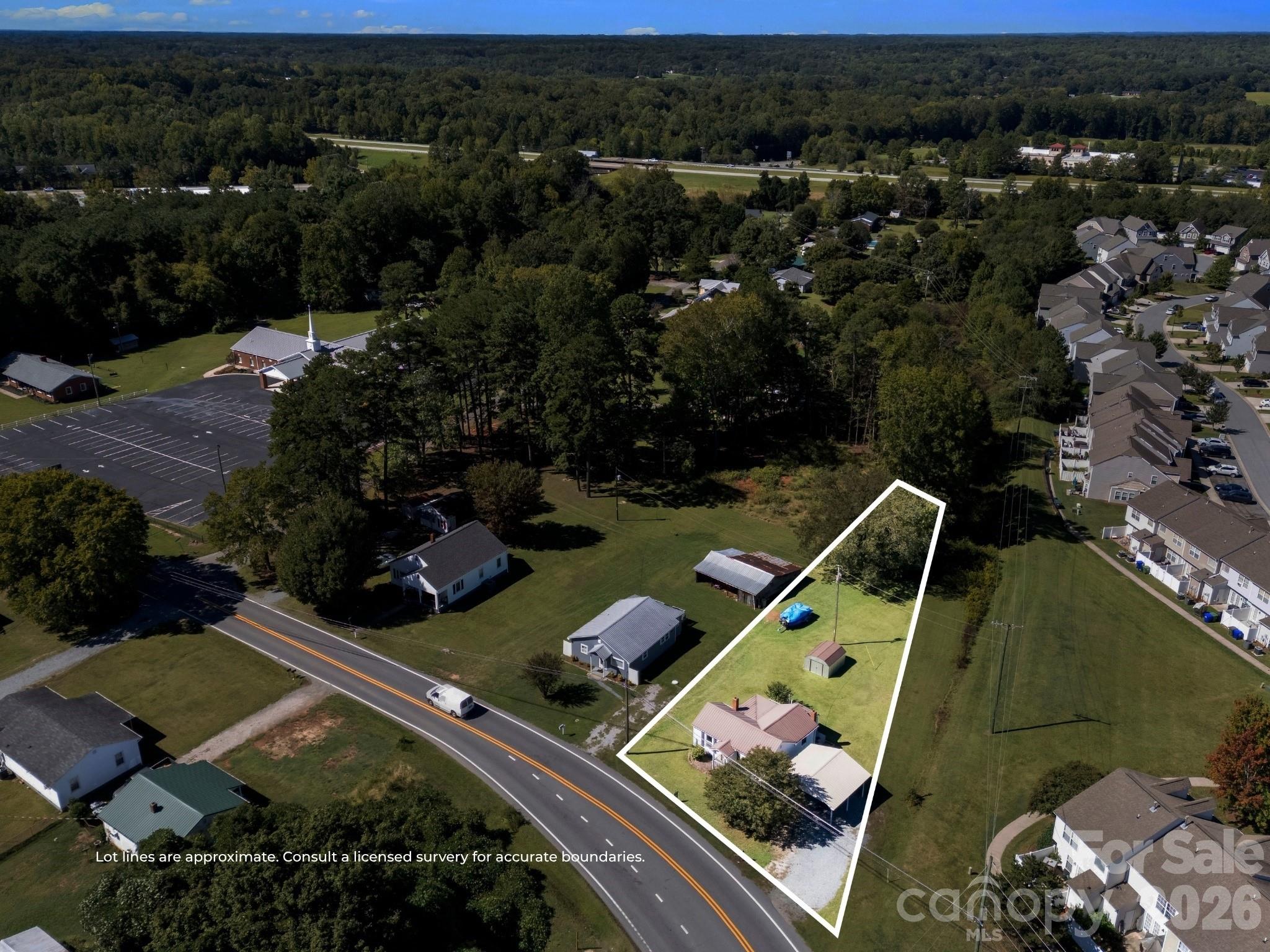 main property photo 28