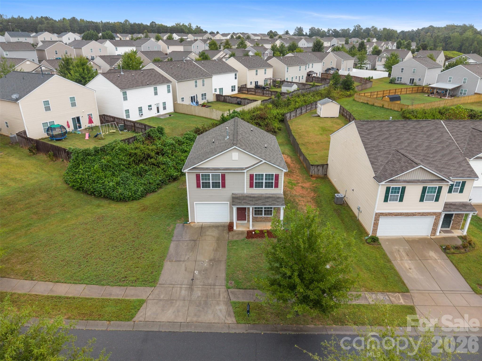 main property photo 30