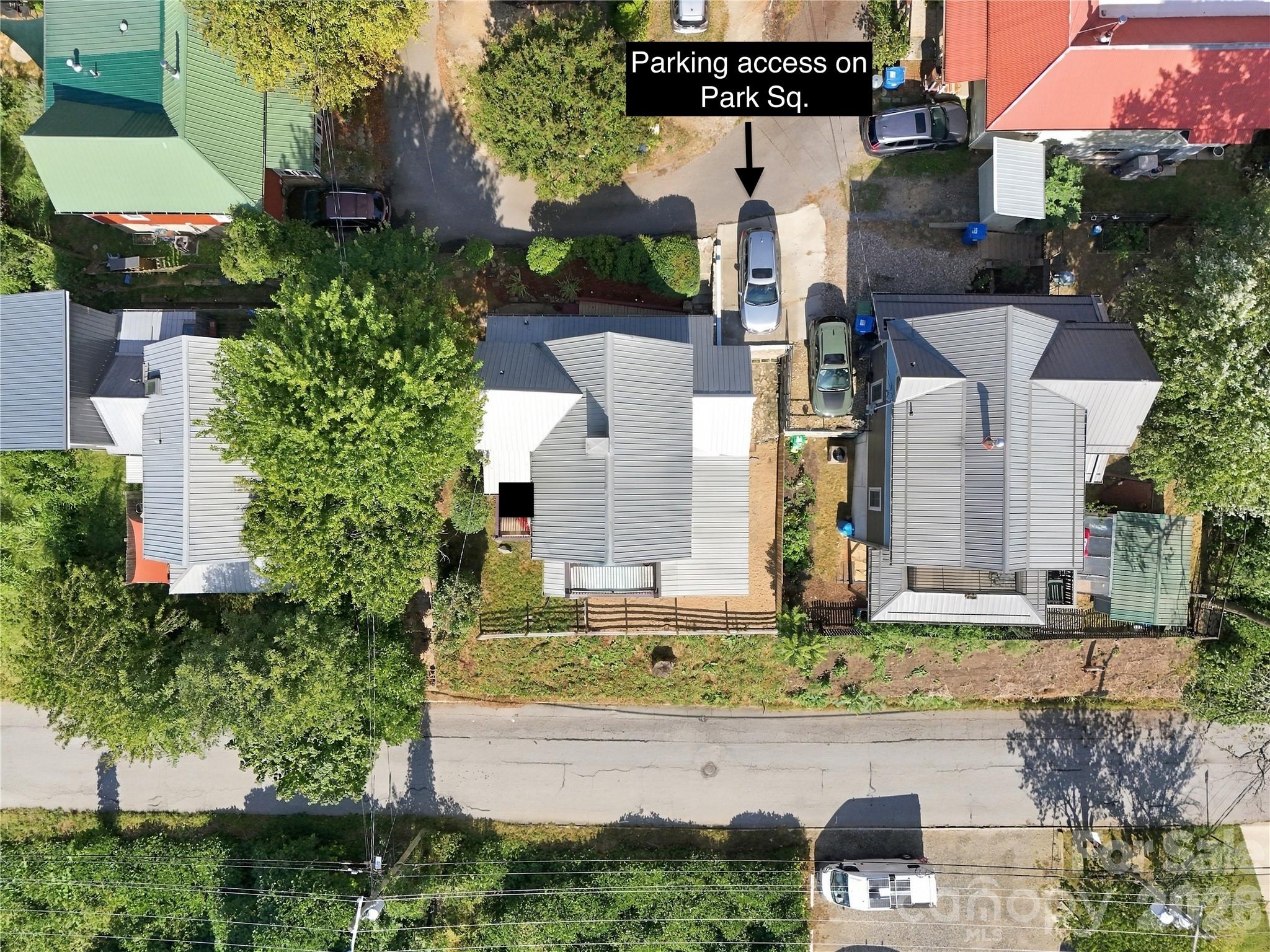 main property photo 37