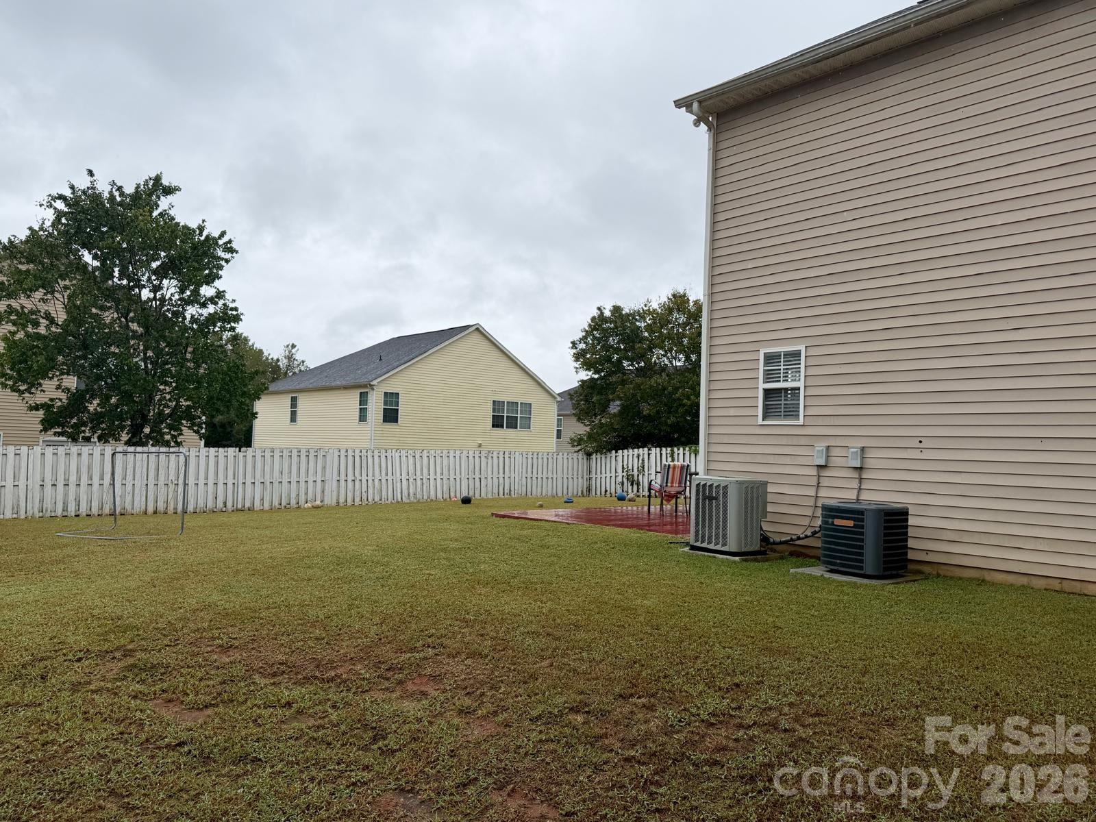 main property photo 33