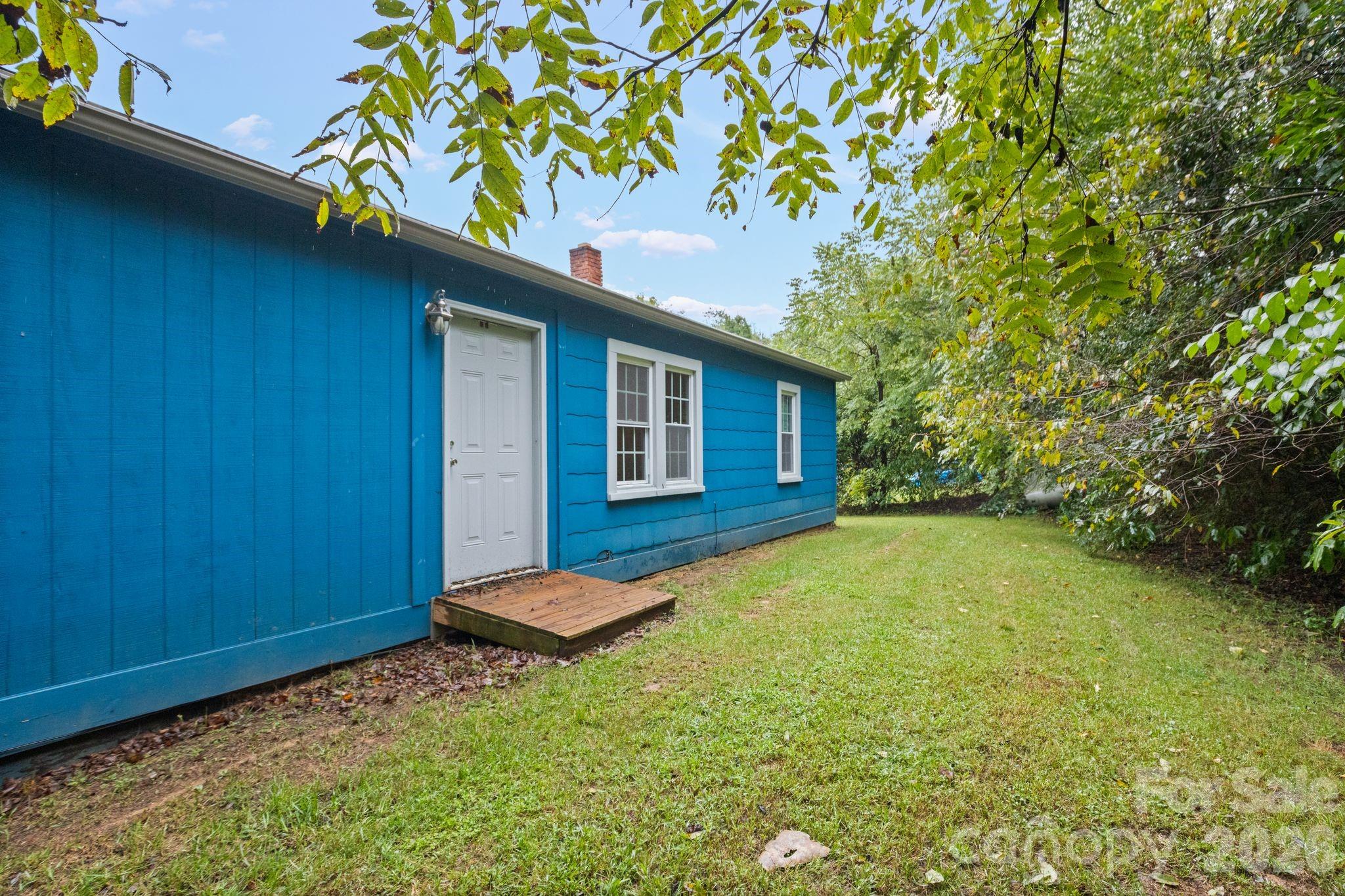 main property photo 25