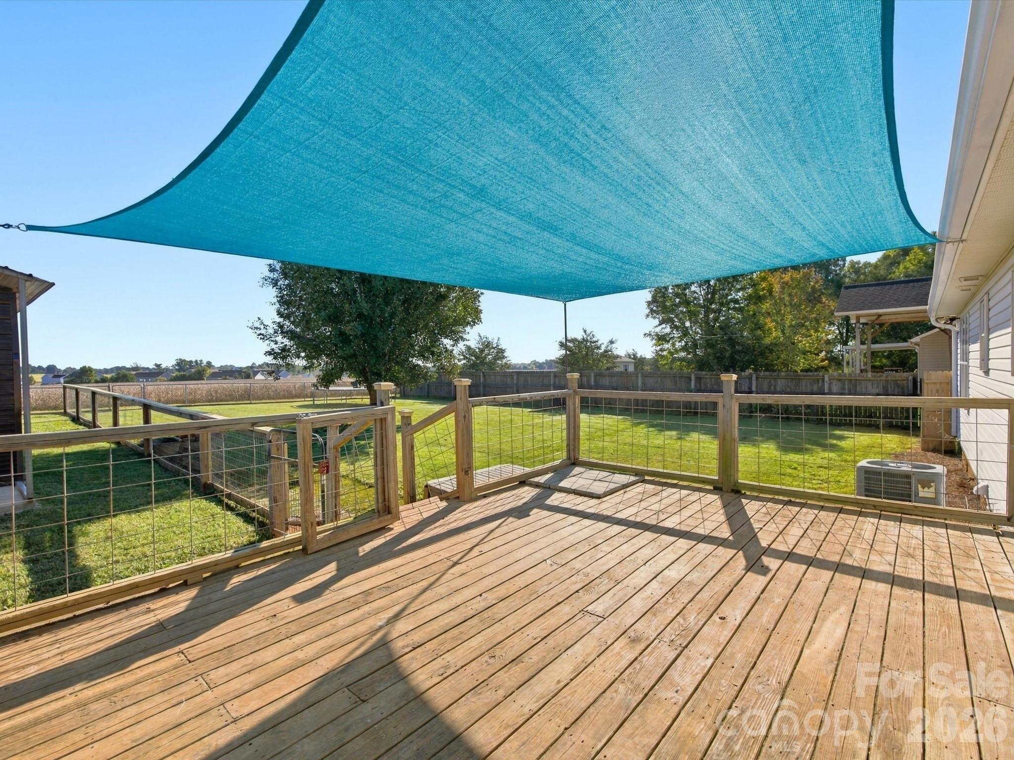 main property photo 19