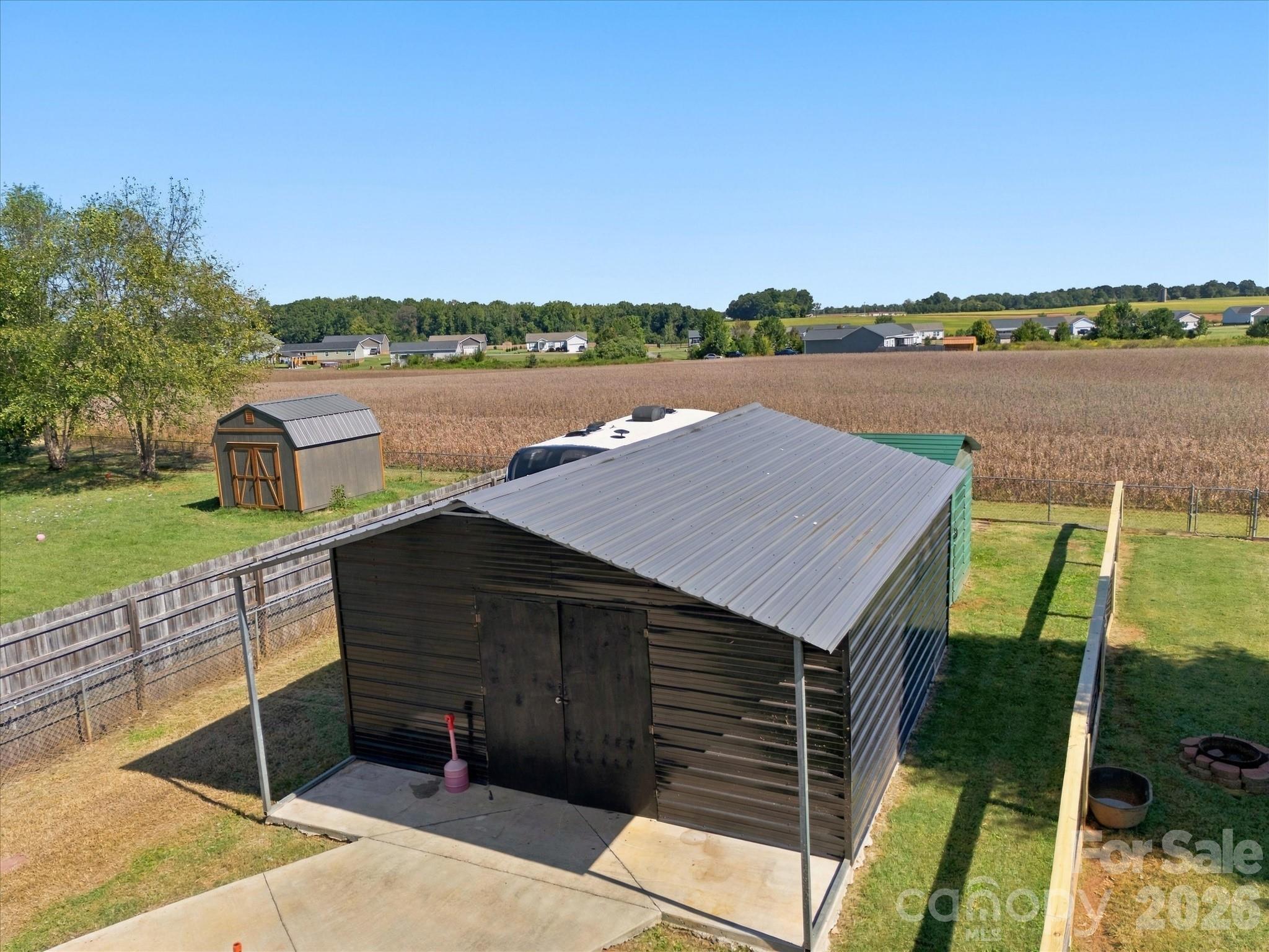 main property photo 27
