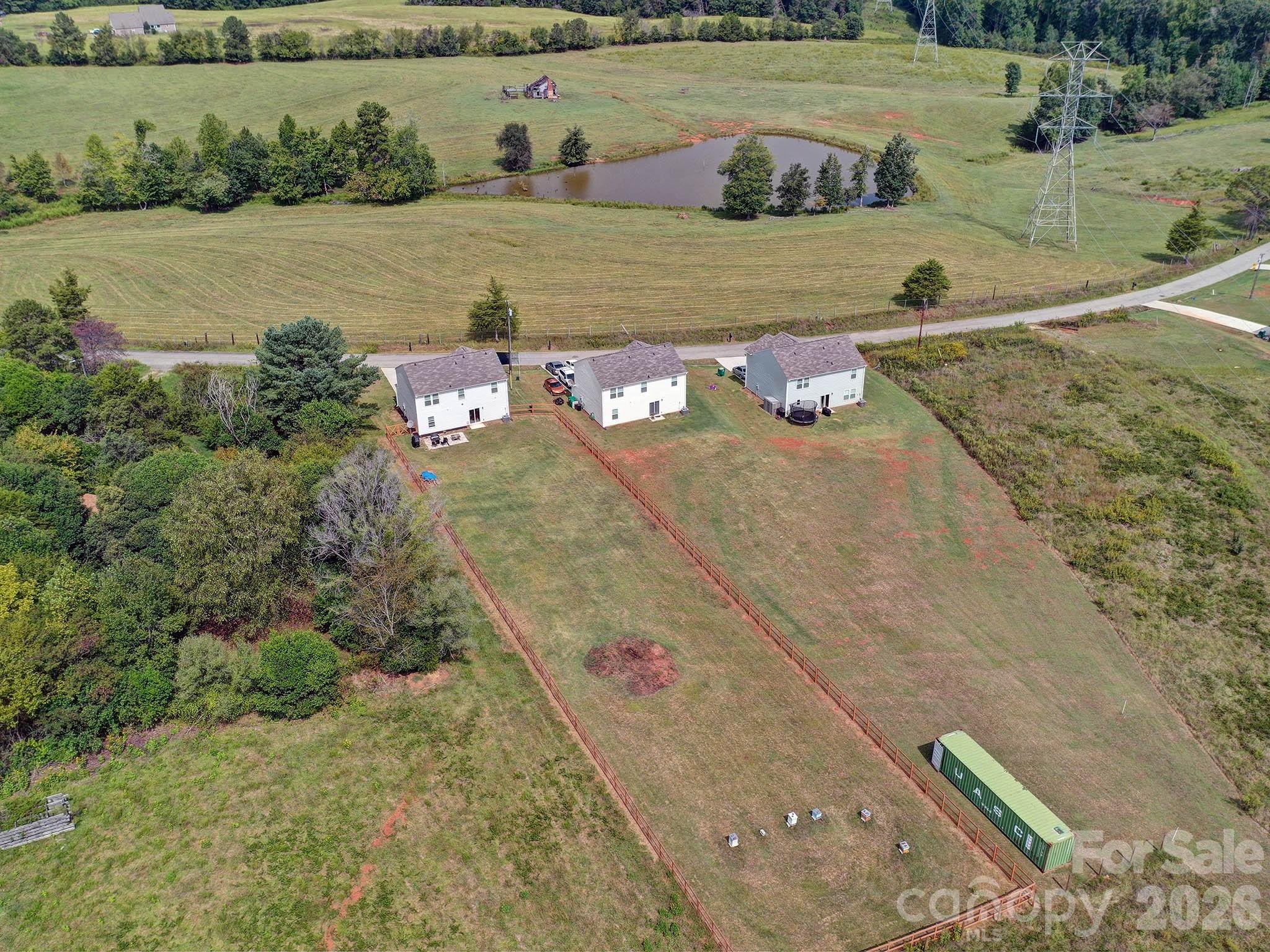 main property photo 31