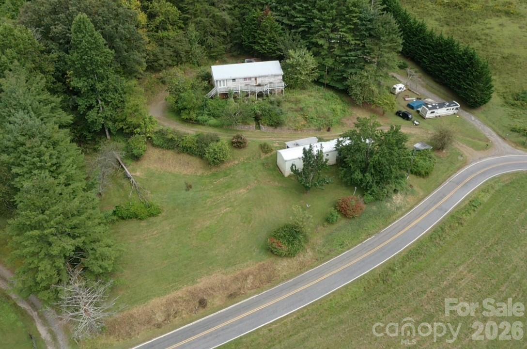 main property photo 30