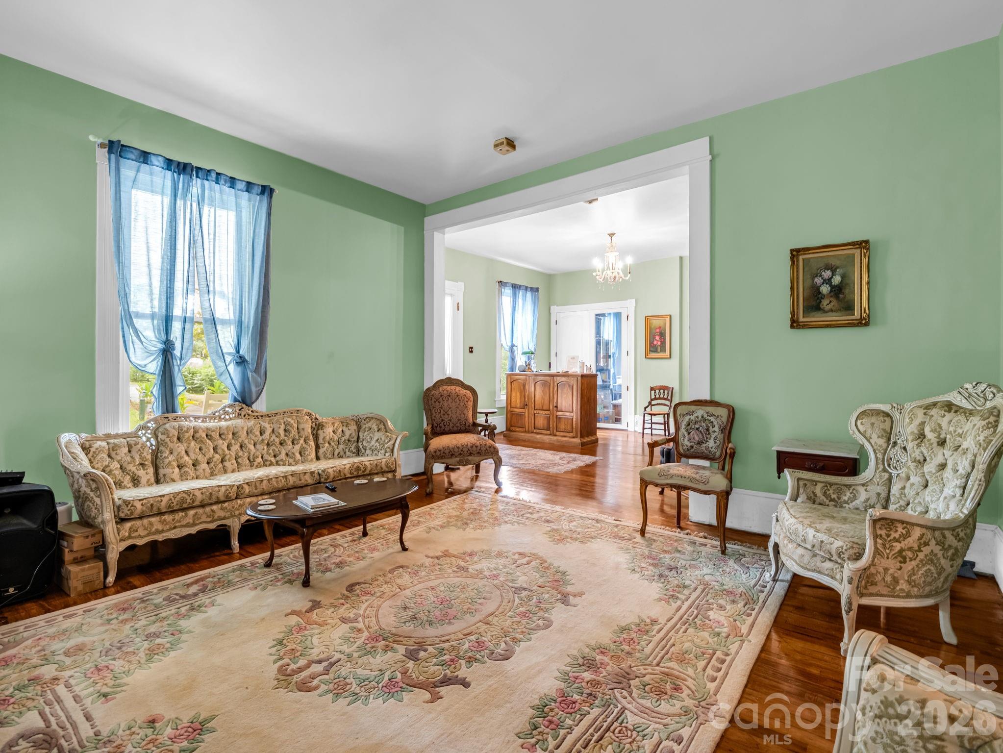 main property photo 19