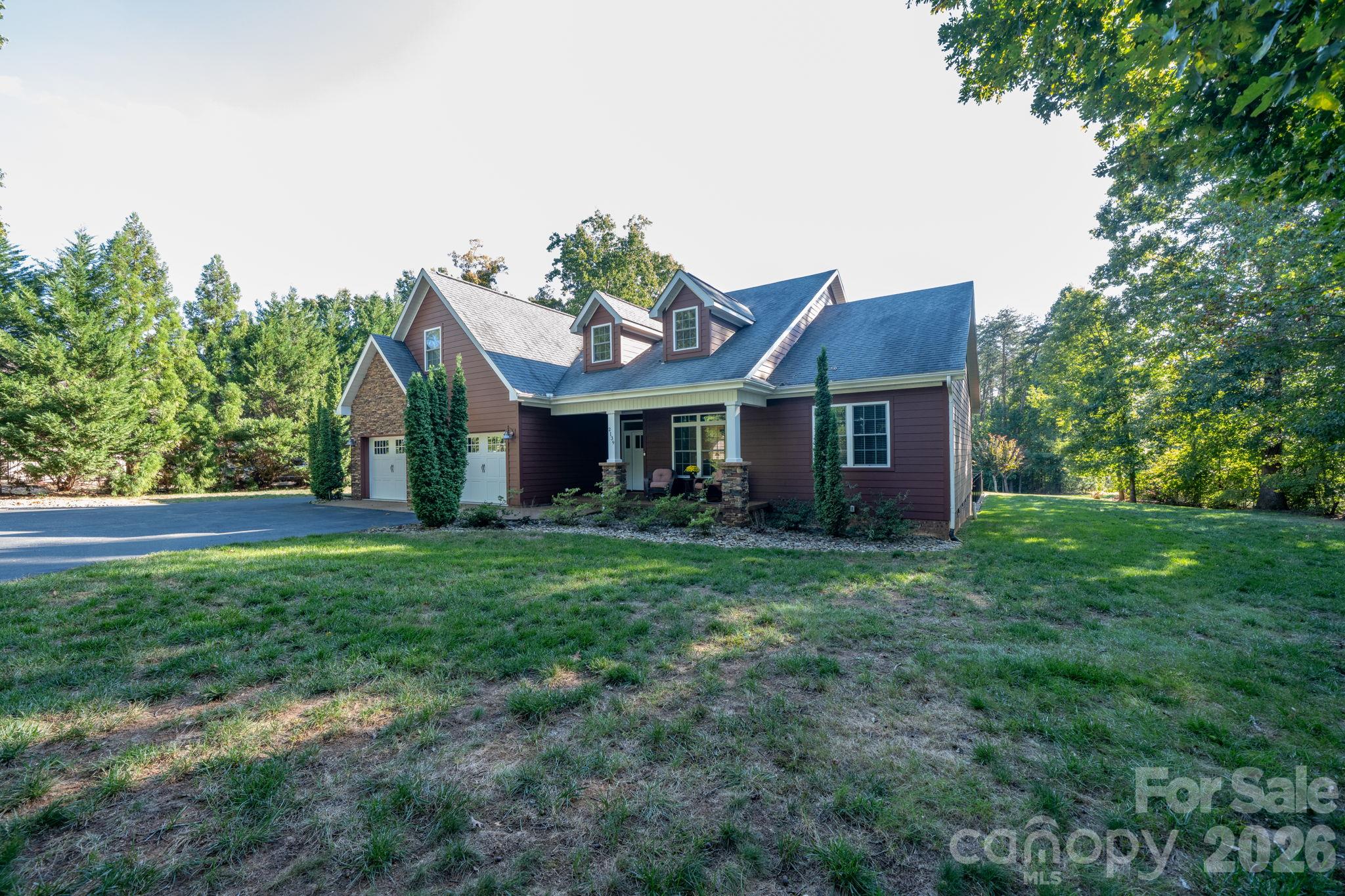 main property photo 2