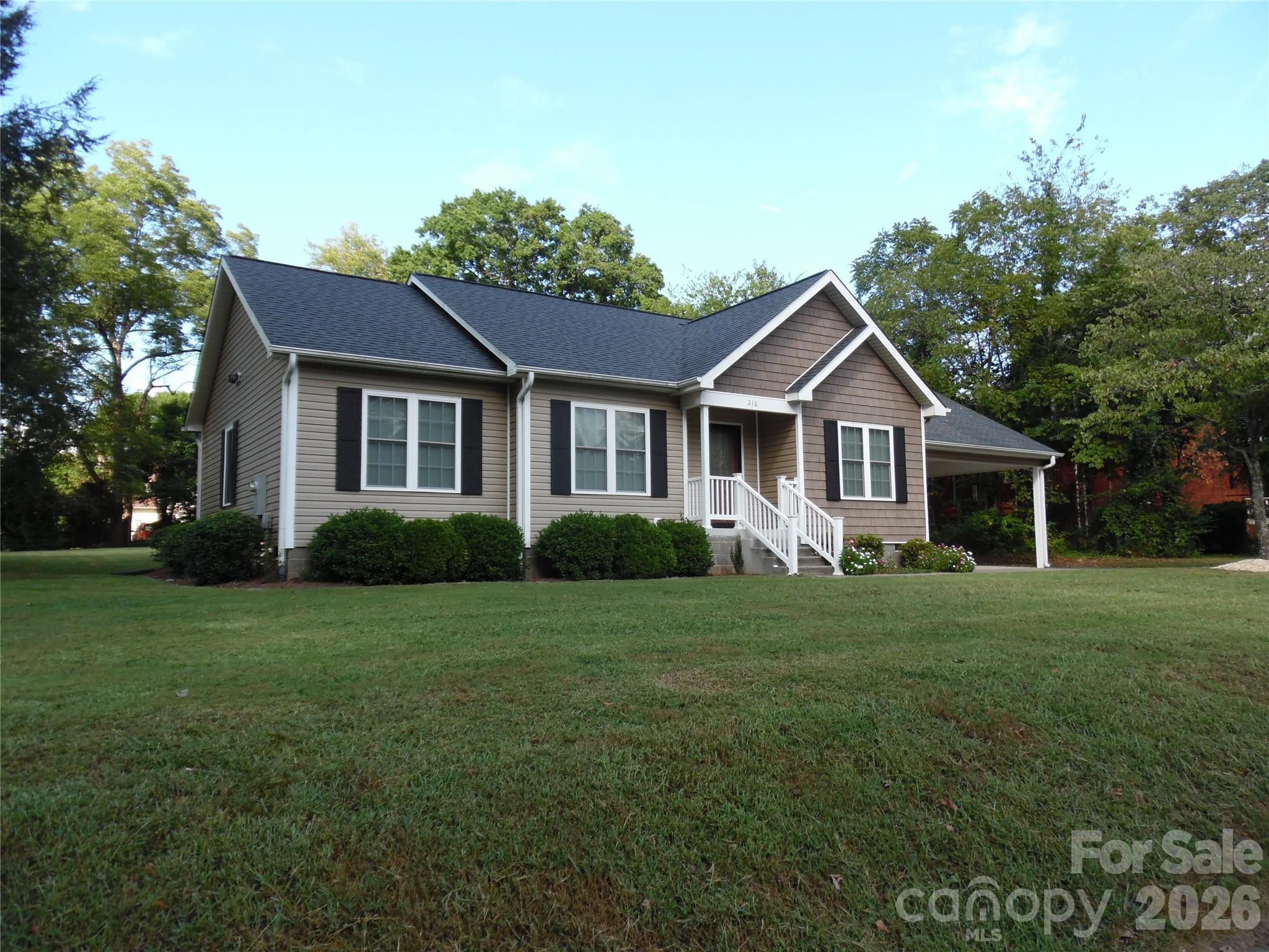 main property photo 2