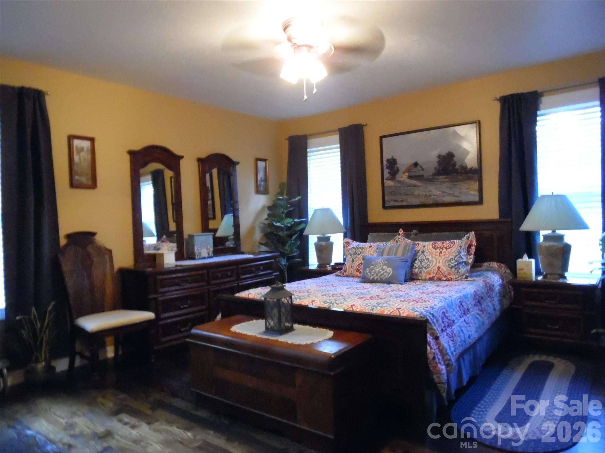 main property photo 20