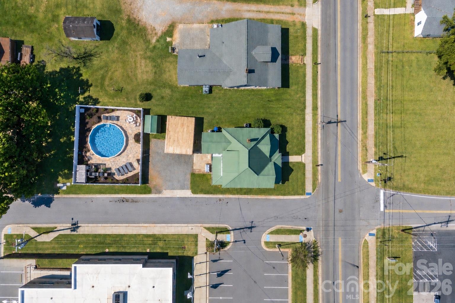 main property photo 26