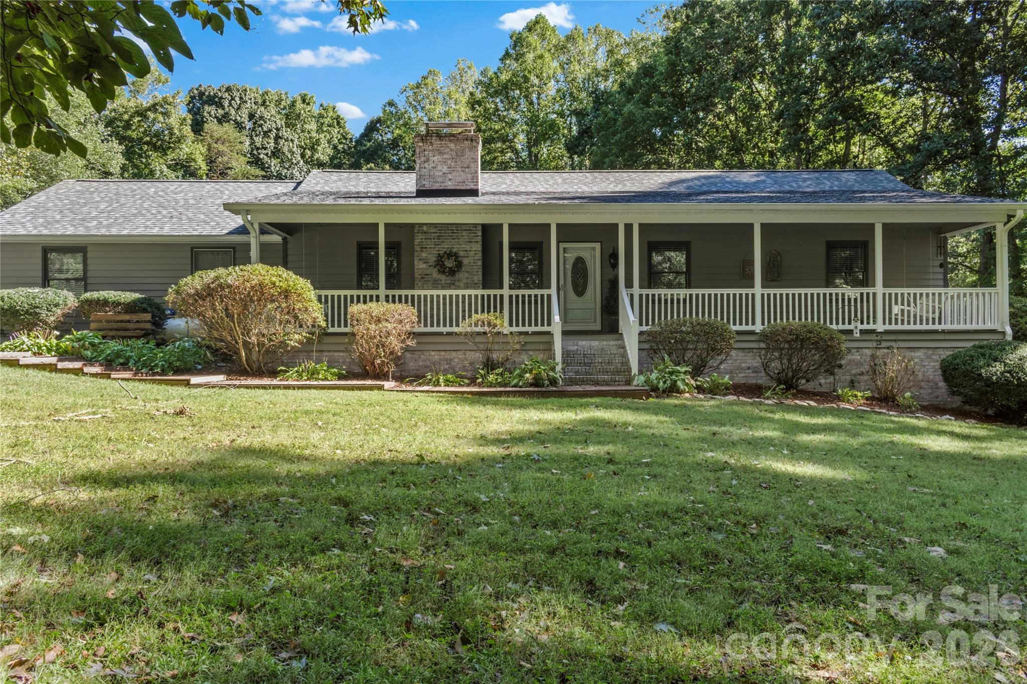 main property photo 32