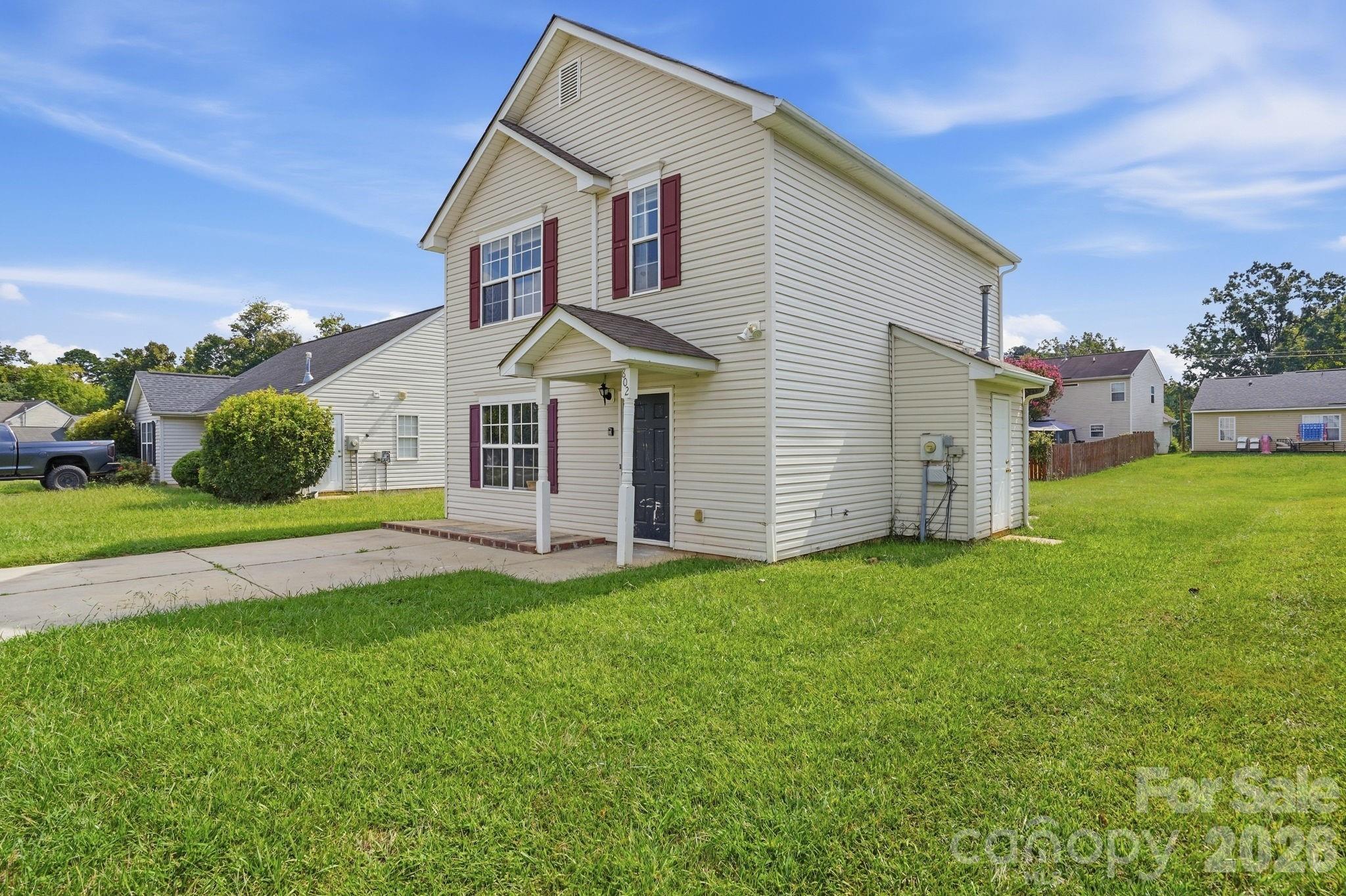 main property photo 2