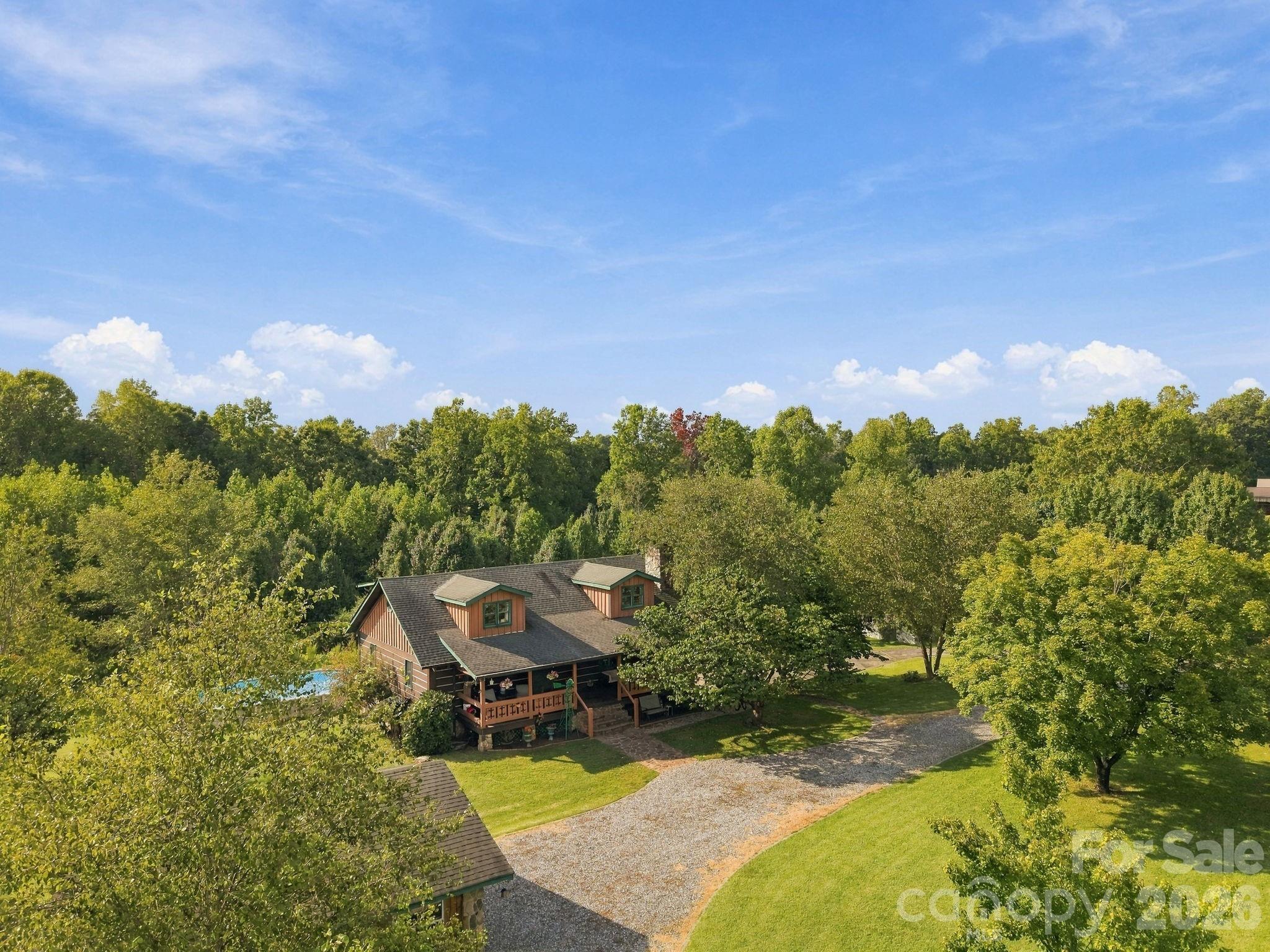 main property photo 2