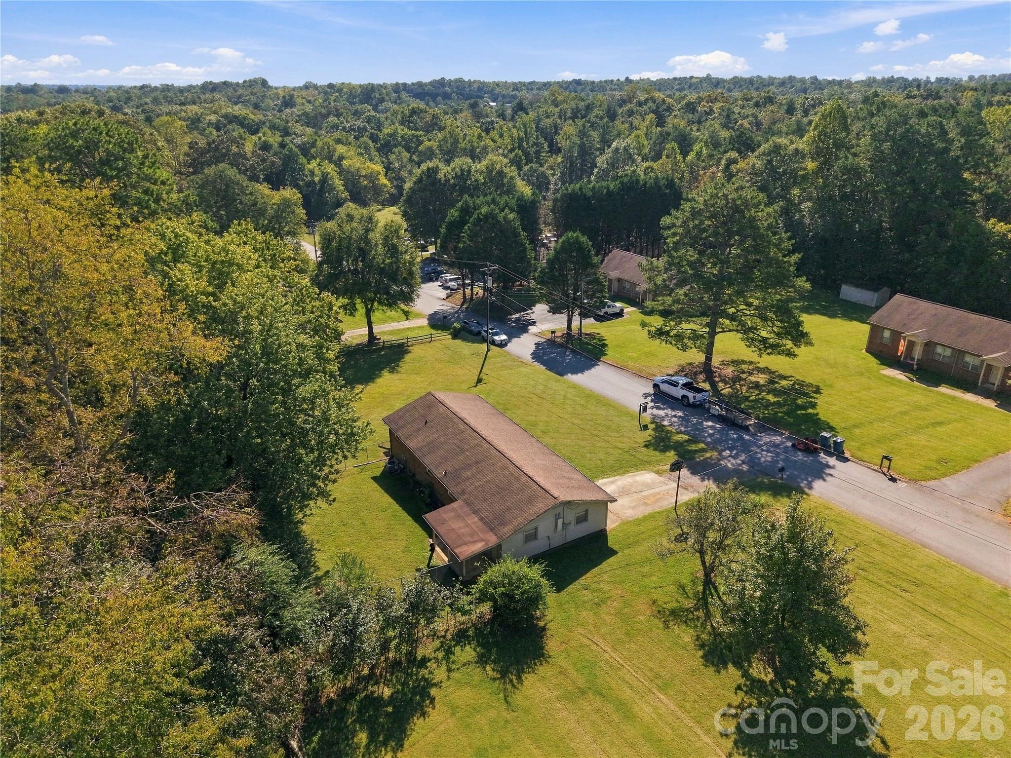 main property photo 34