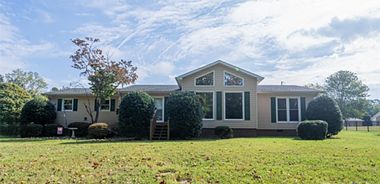 image of property with 3 Bed | 2 Bath | 1,600 Sqft