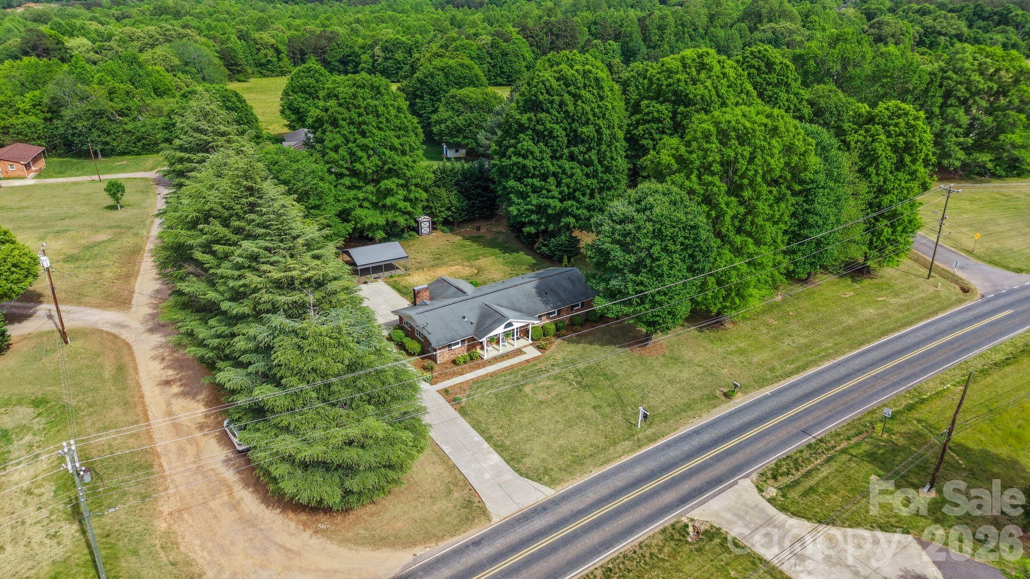 main property photo 38