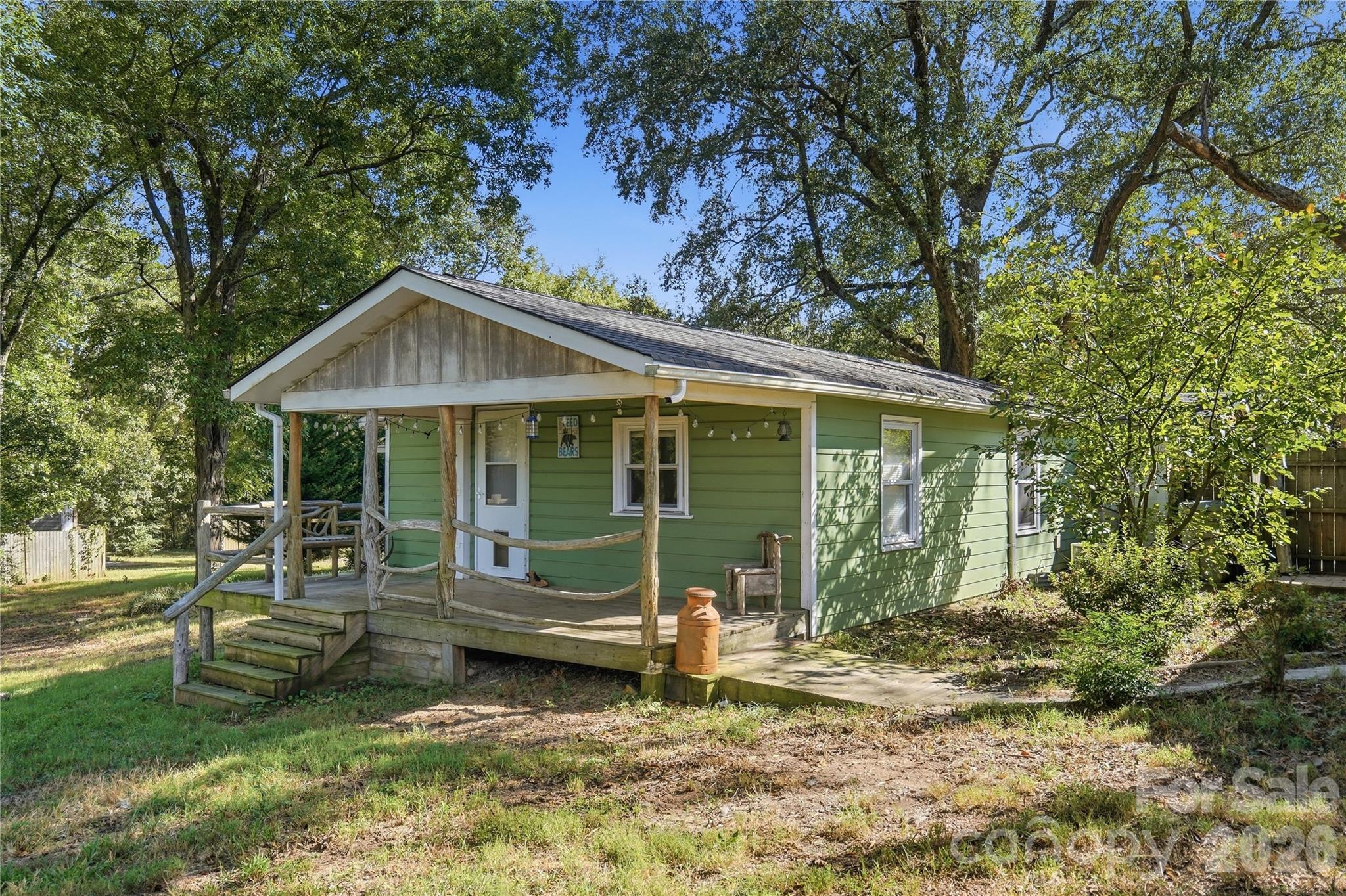main property photo 31