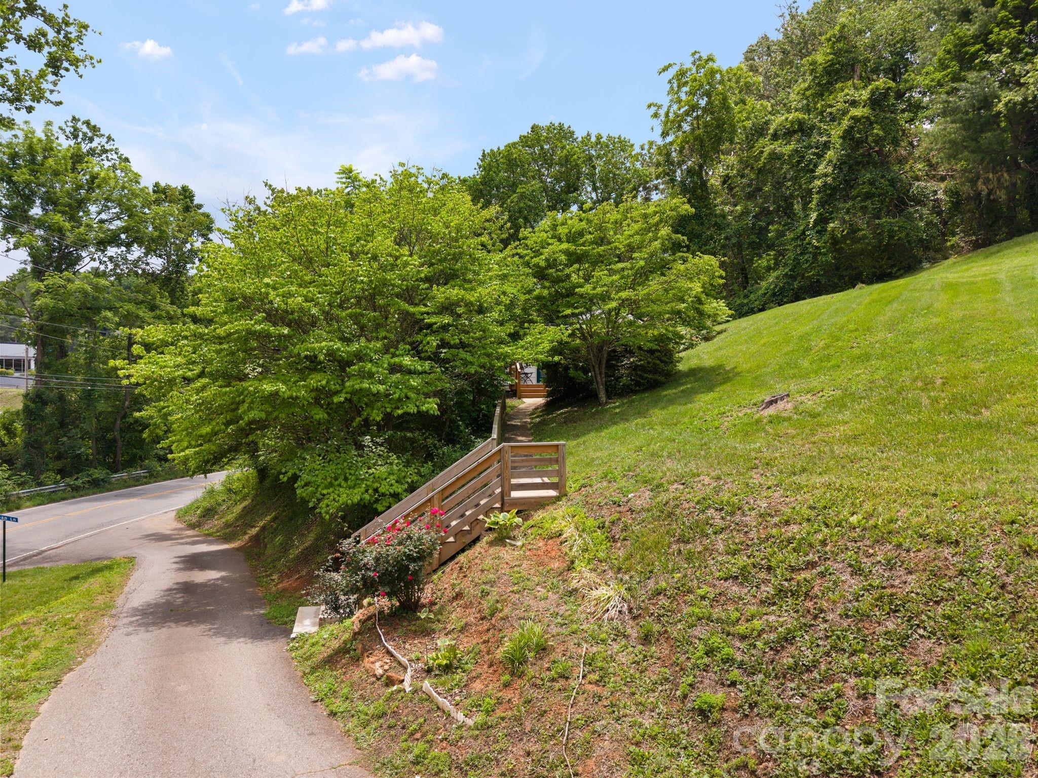 main property photo 26
