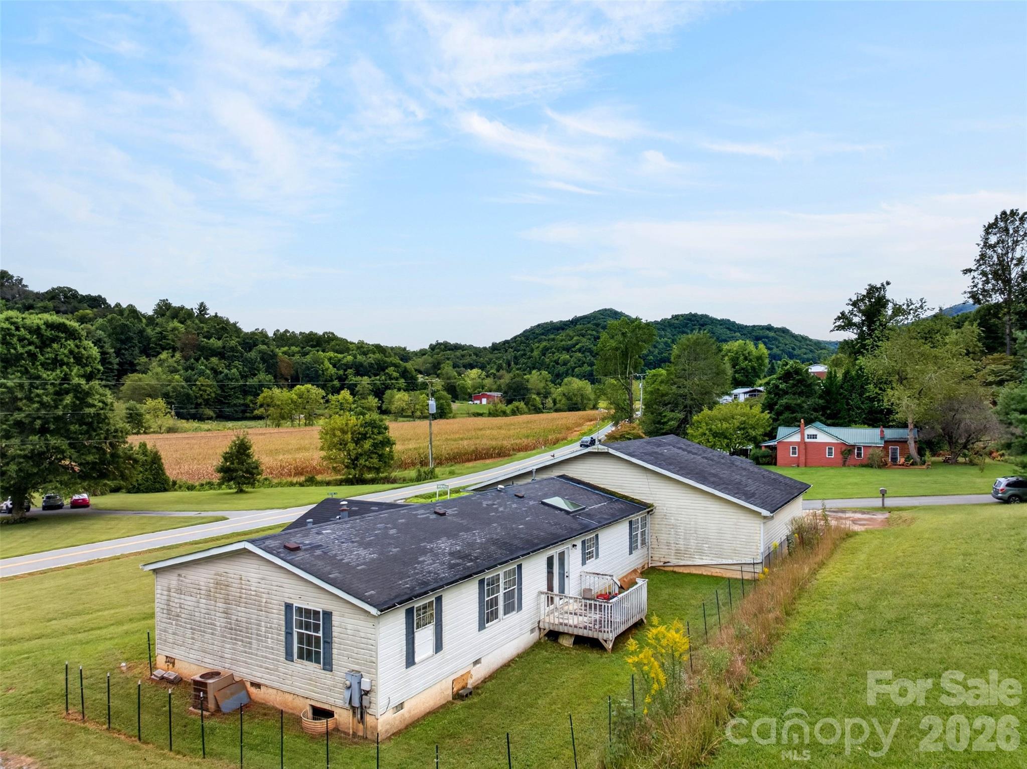 main property photo 15
