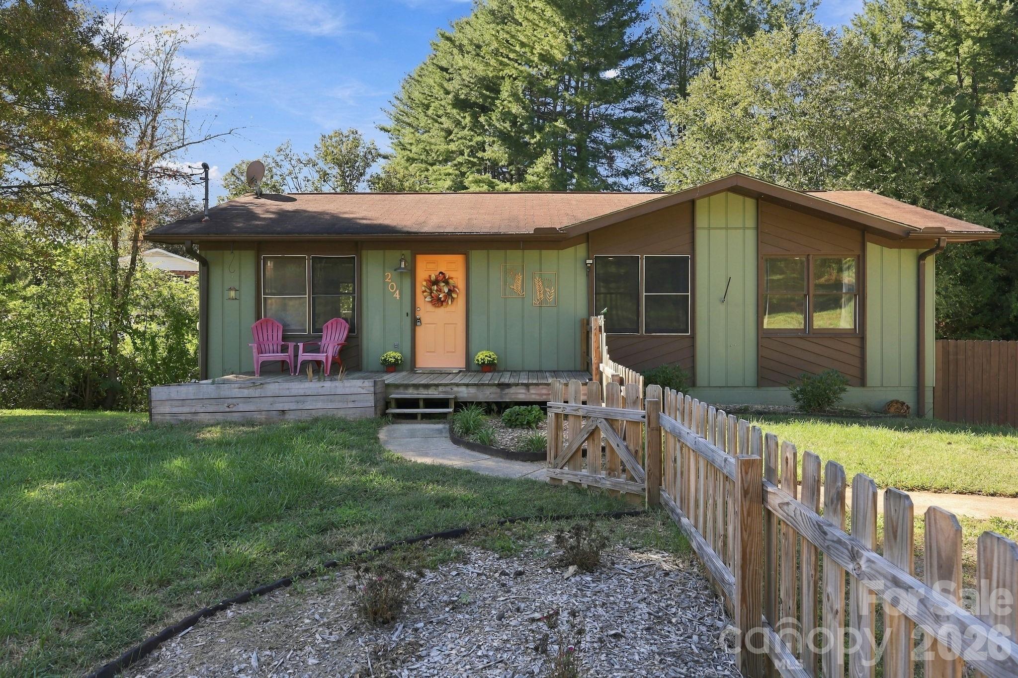 main property photo 1