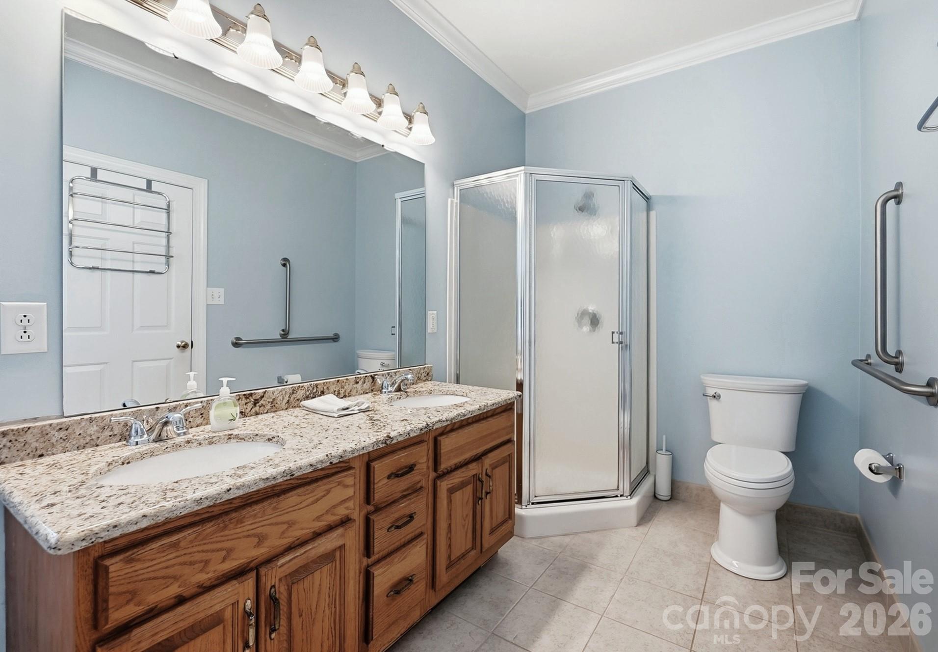 main property photo 15