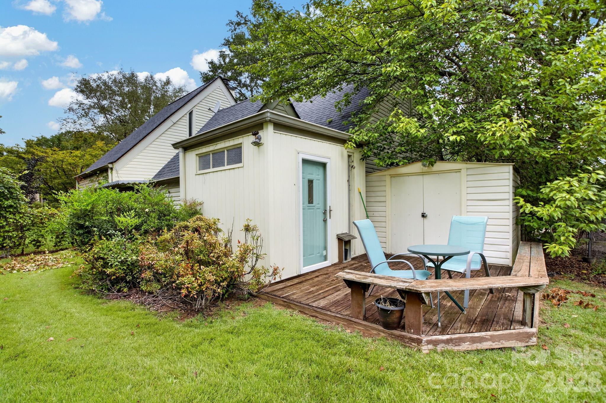 main property photo 38