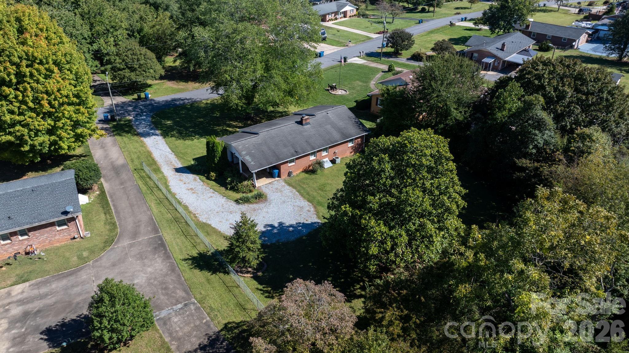 main property photo 22