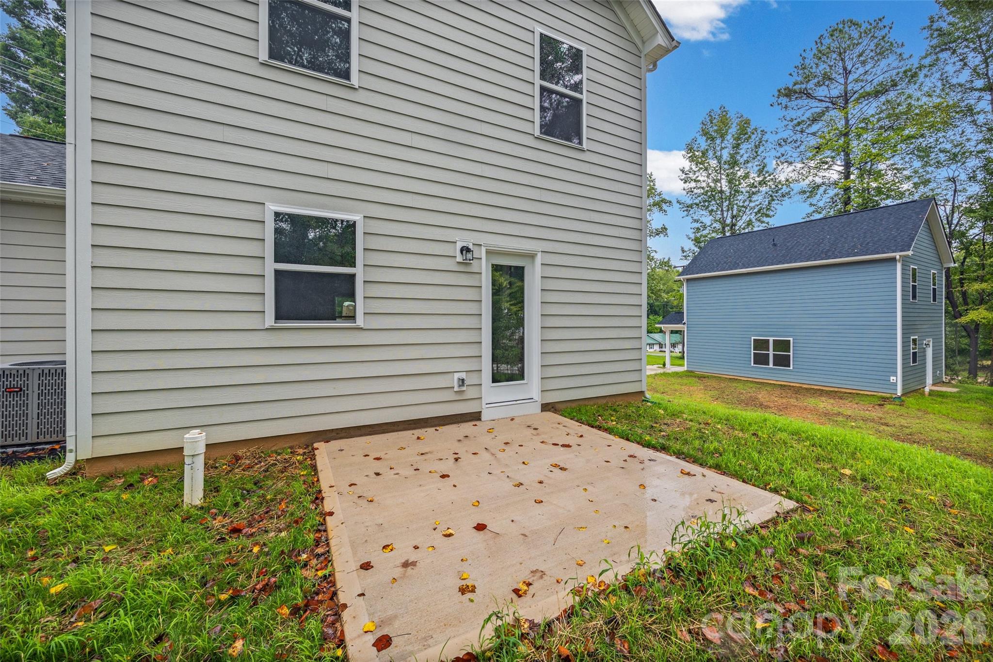 main property photo 27