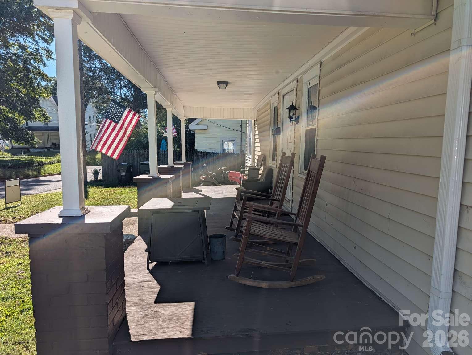 main property photo 21