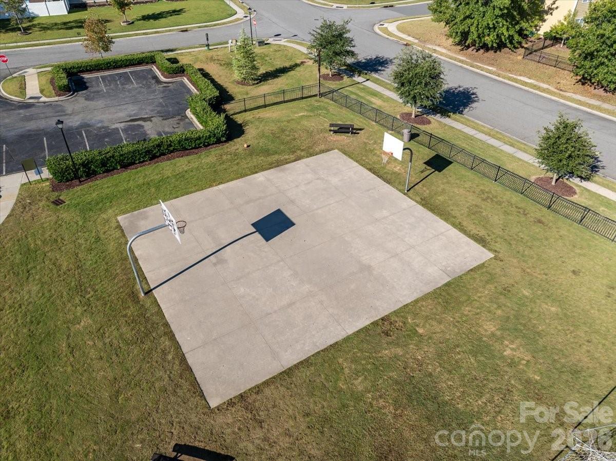 main property photo 45