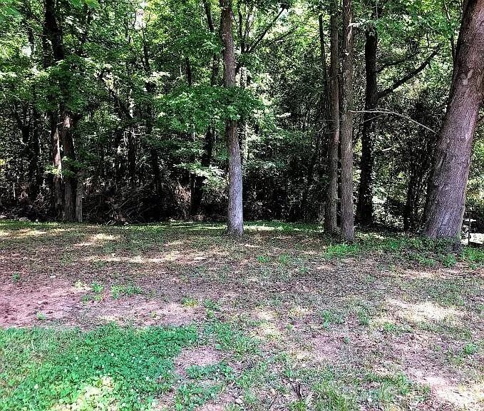 main property photo 14