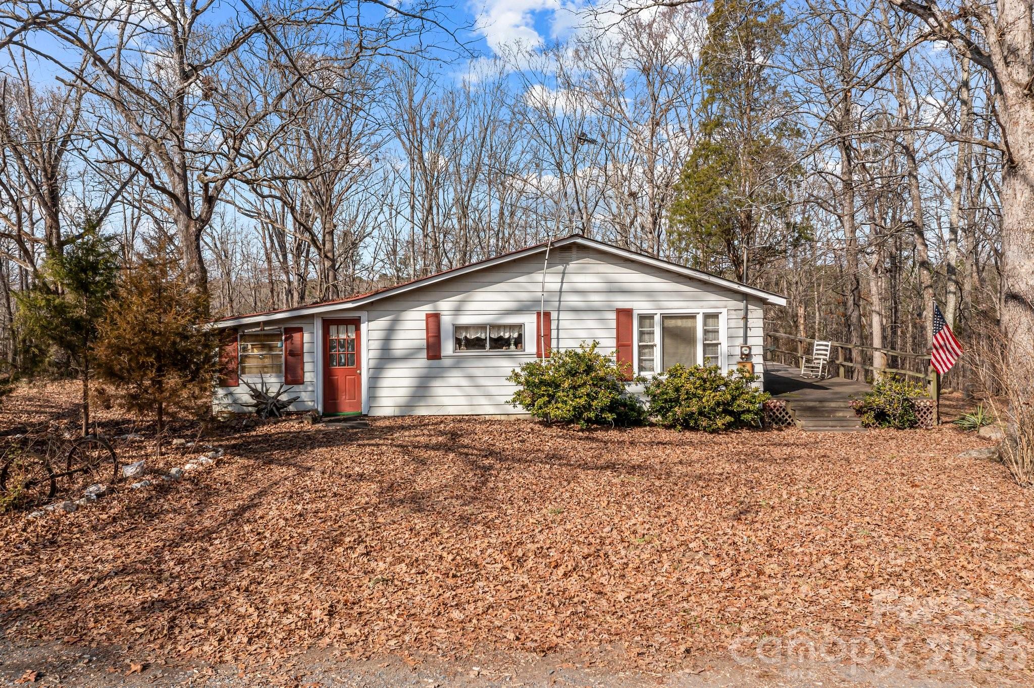 main property photo 27